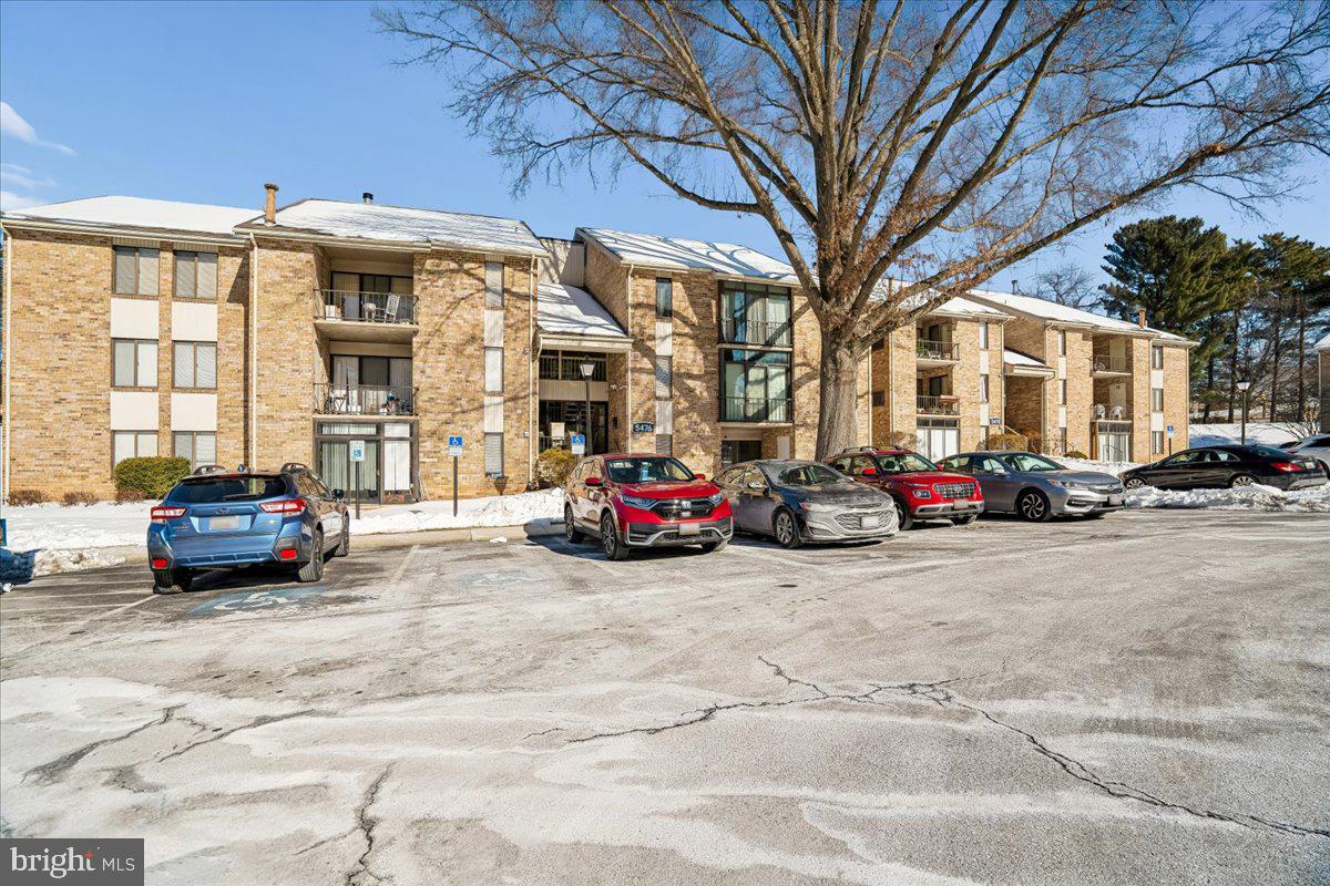 VILLAGE OF HARPERS CHOICE - Residential