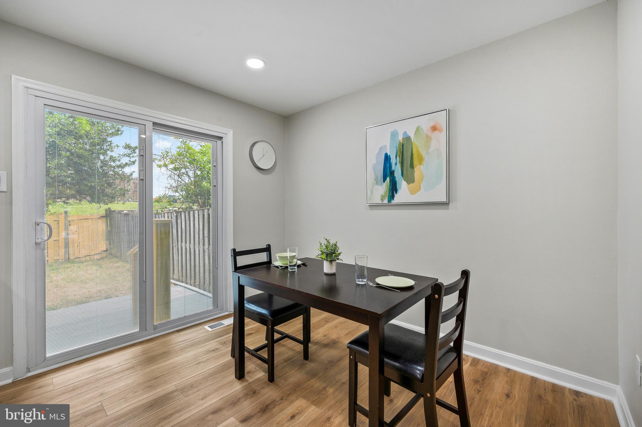 HALLOWELL - Residential