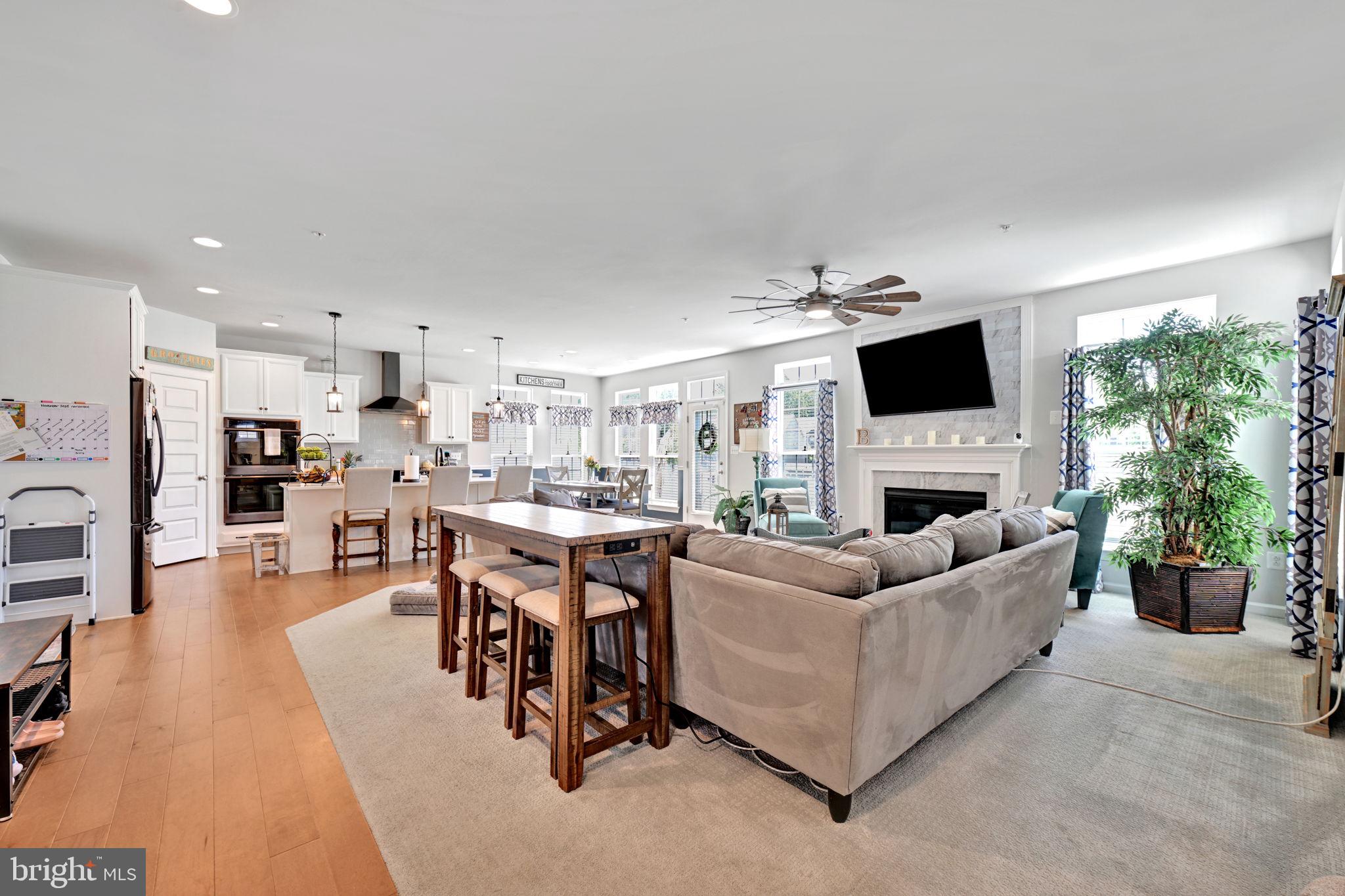 VILLAGES OF SAVANNAH - Residential