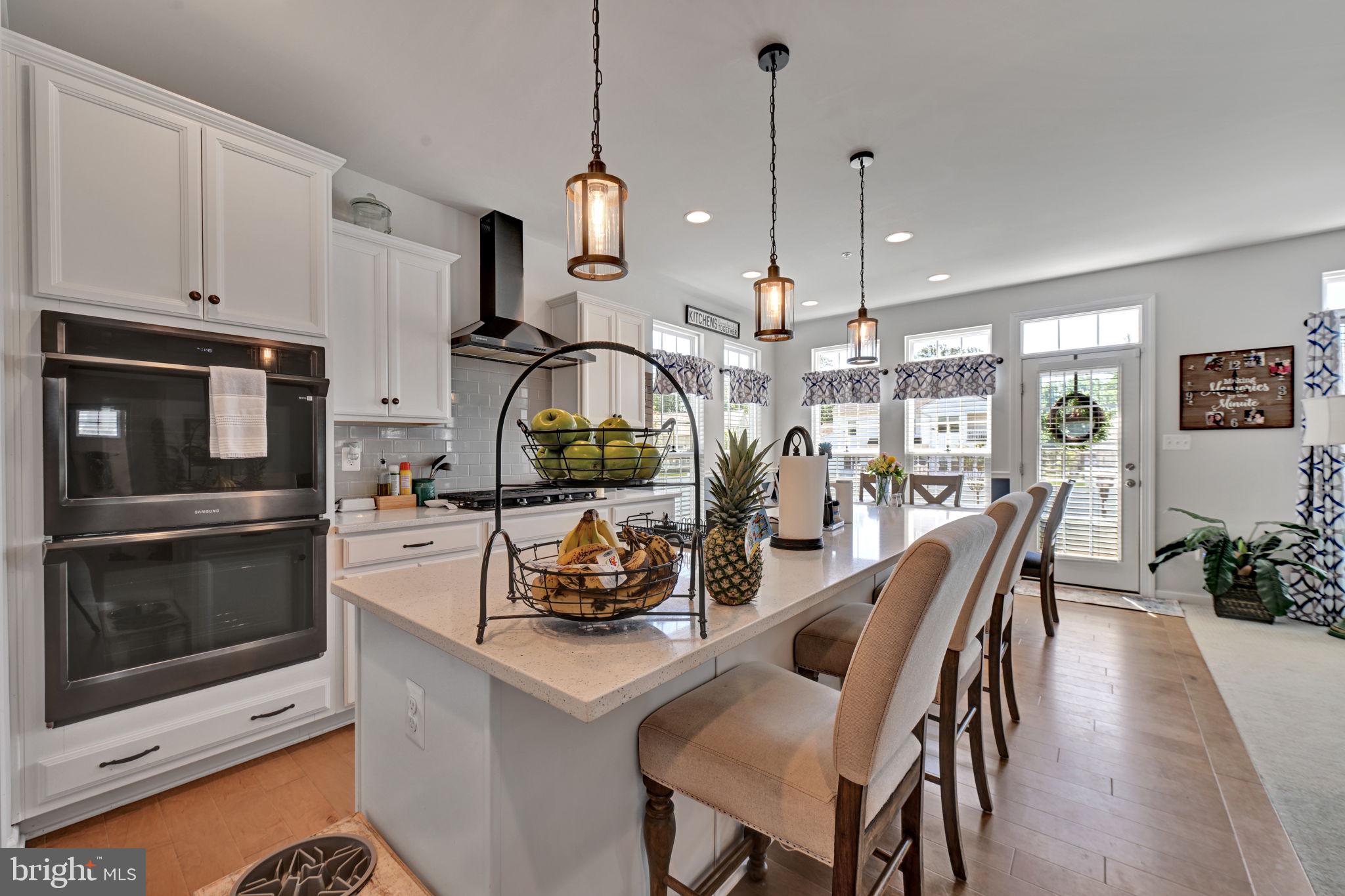 VILLAGES OF SAVANNAH - Residential