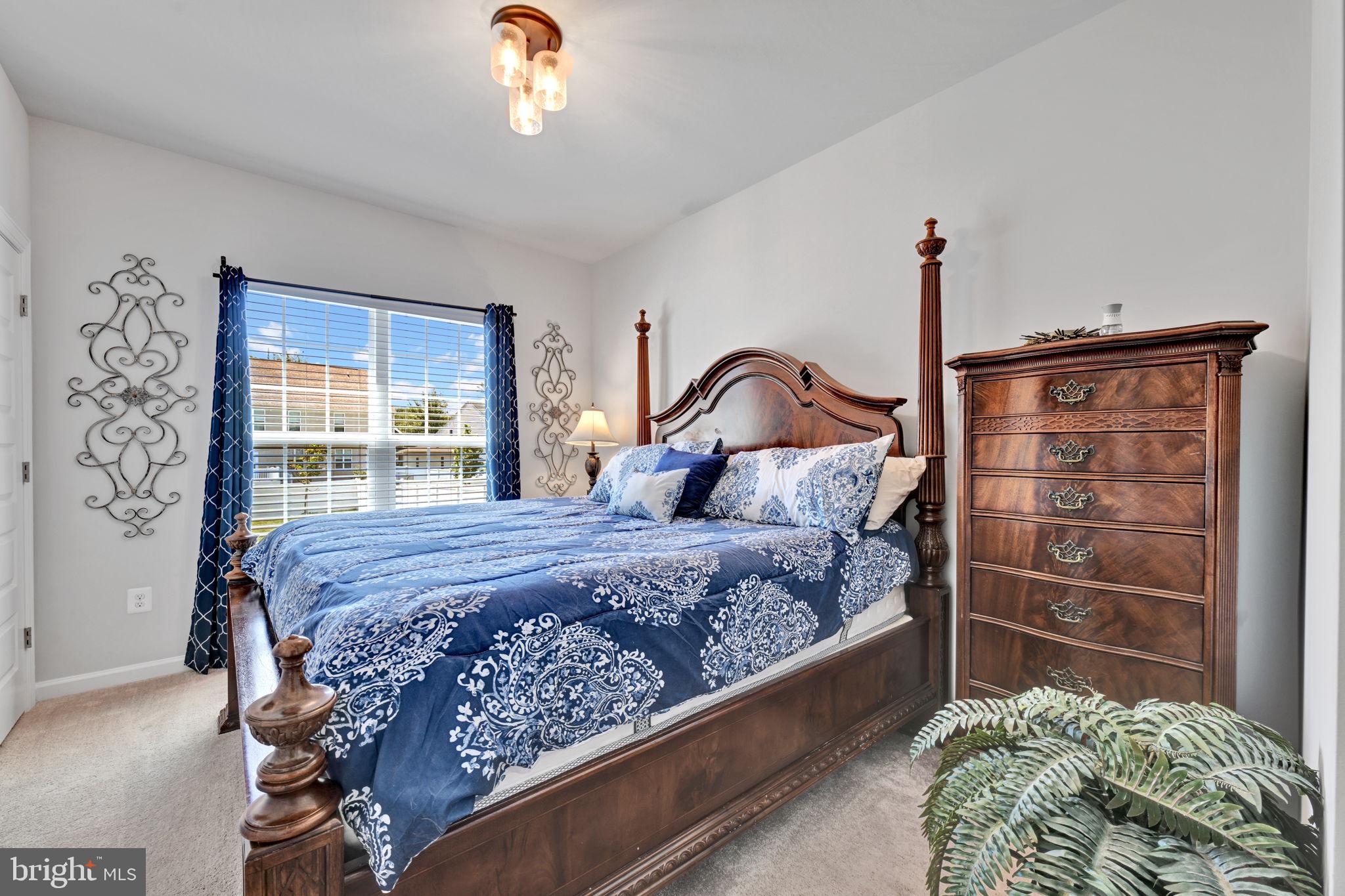 VILLAGES OF SAVANNAH - Residential