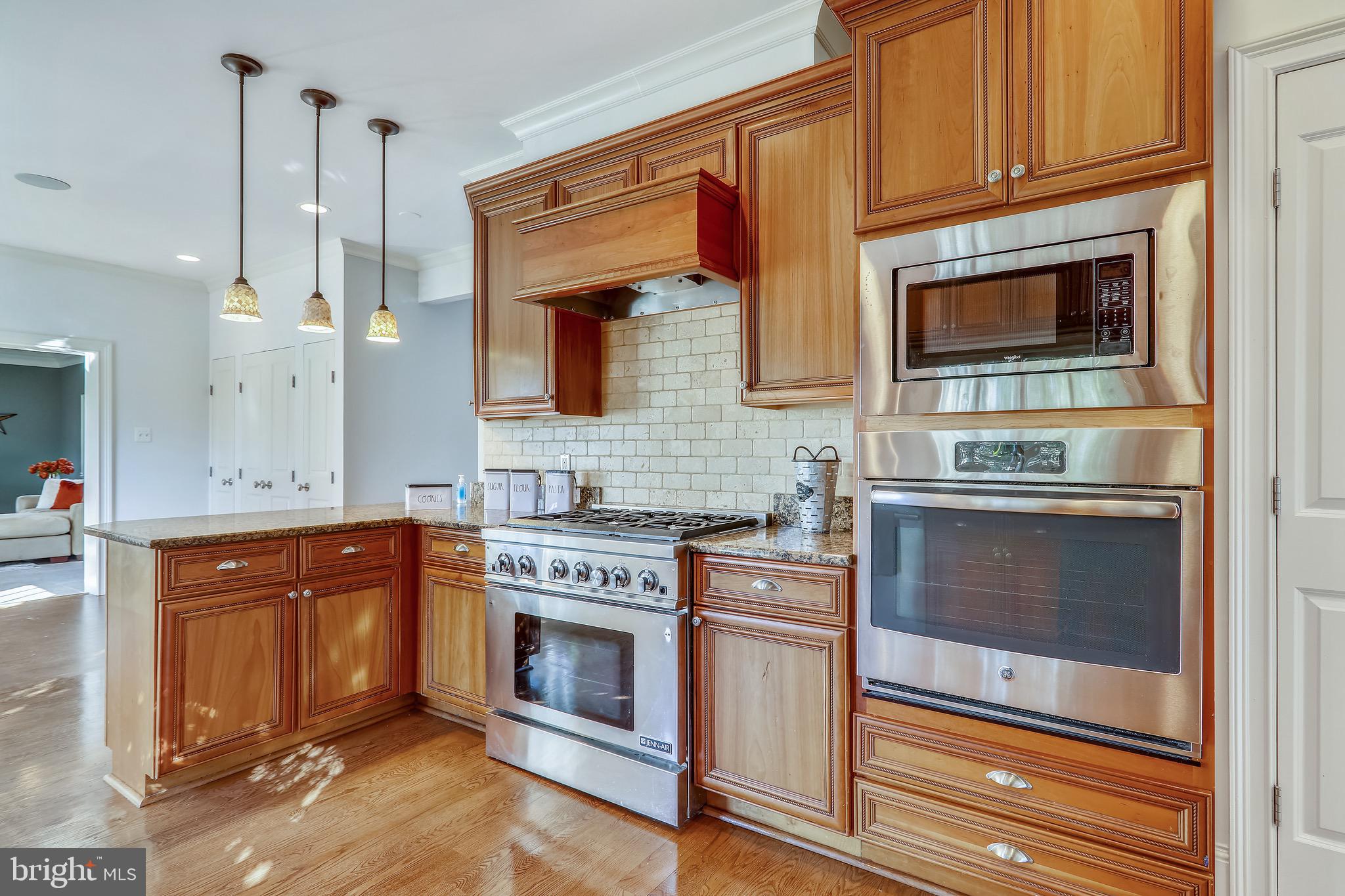CHEVY CHASE MANOR - Residential