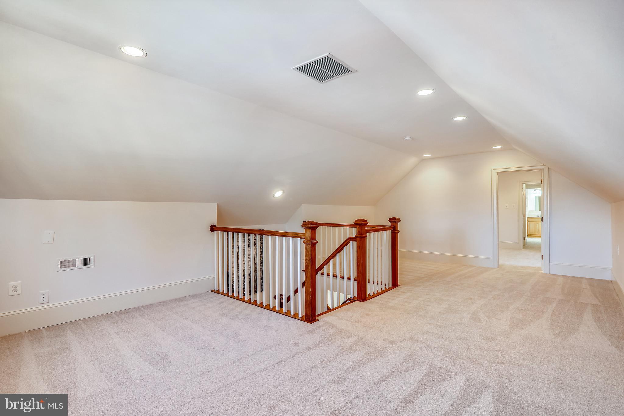 CHEVY CHASE MANOR - Residential