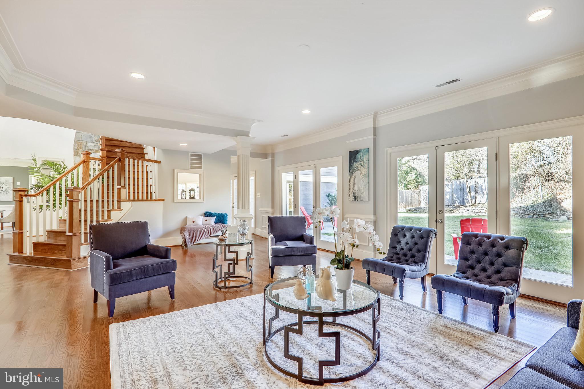 CHEVY CHASE MANOR - Residential