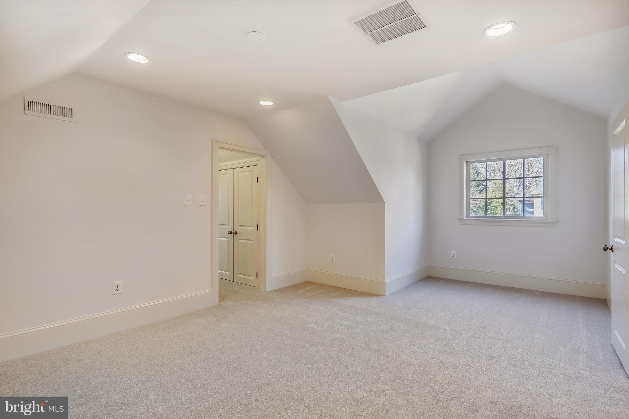 CHEVY CHASE MANOR - Residential