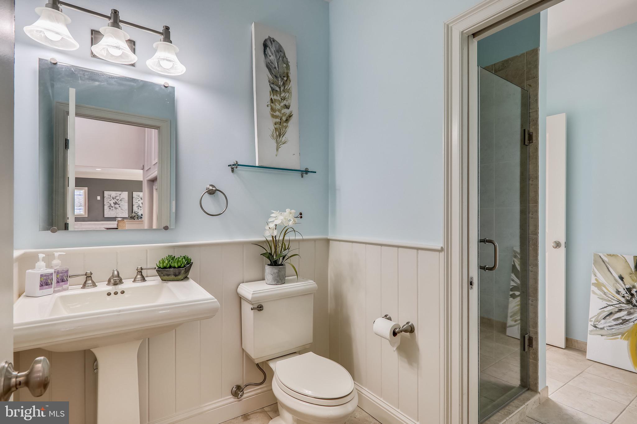 CHEVY CHASE MANOR - Residential