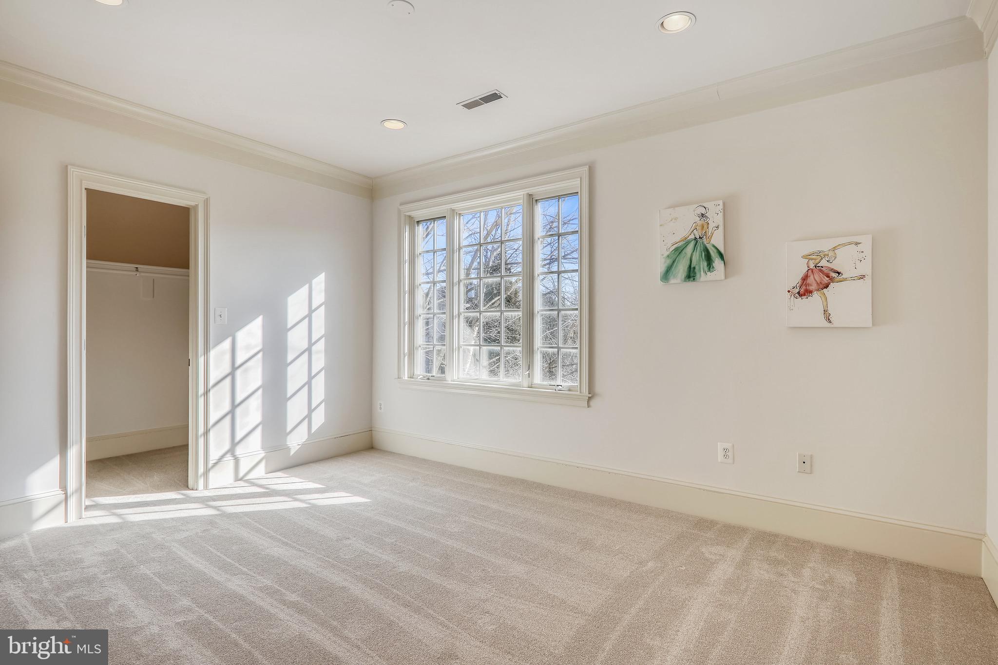 CHEVY CHASE MANOR - Residential