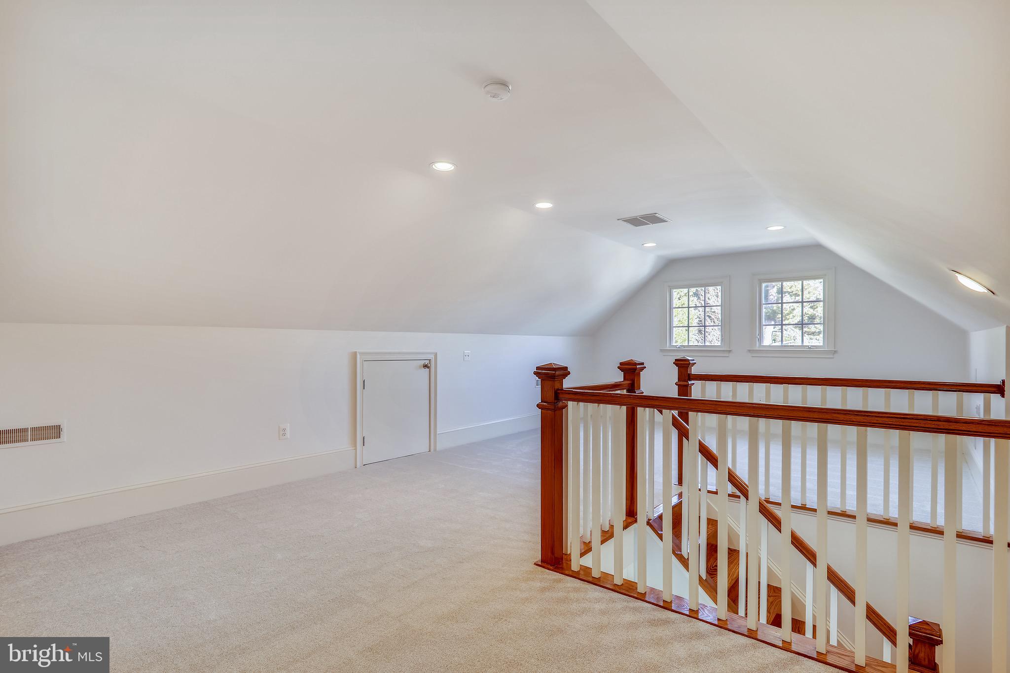 CHEVY CHASE MANOR - Residential