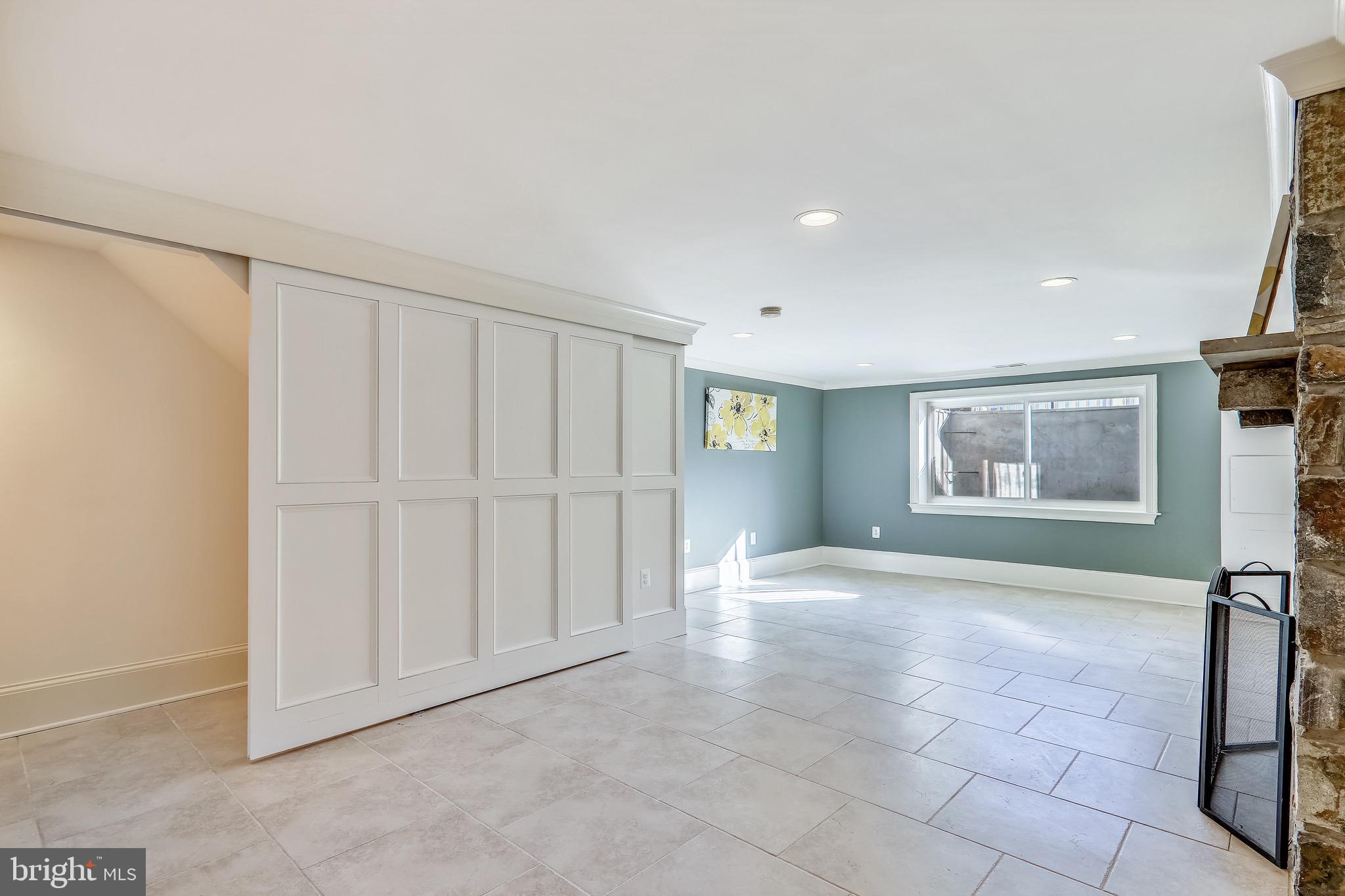 CHEVY CHASE MANOR - Residential