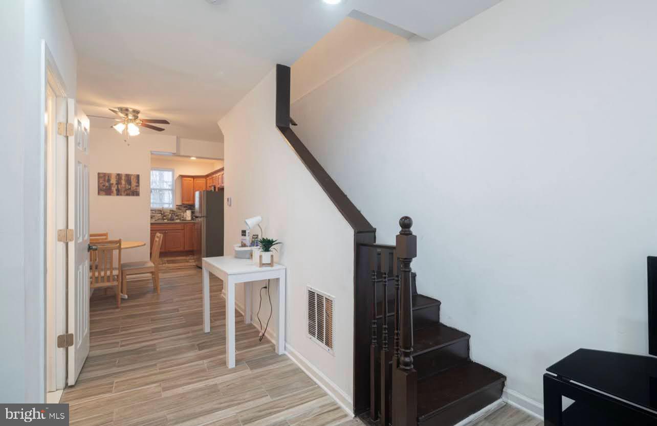 PHILADELPHIA (NORTHEAST) - Residential