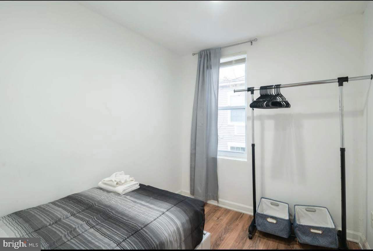 PHILADELPHIA (NORTHEAST) - Residential