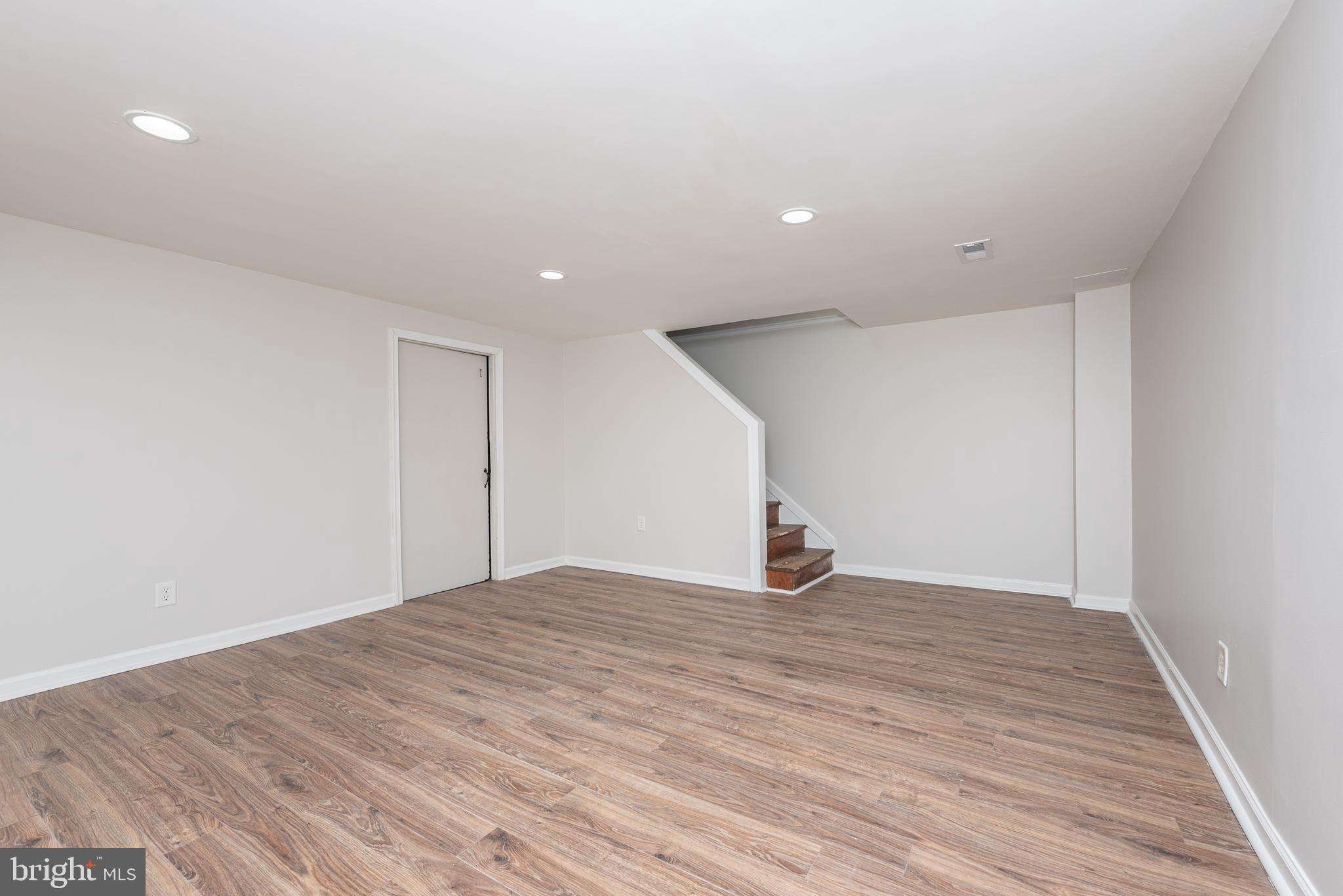 WESTOWNE - Residential