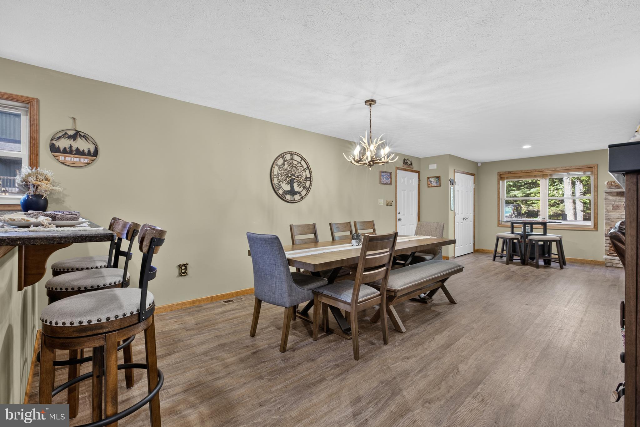 TOWAMENSING TRAILS - Residential
