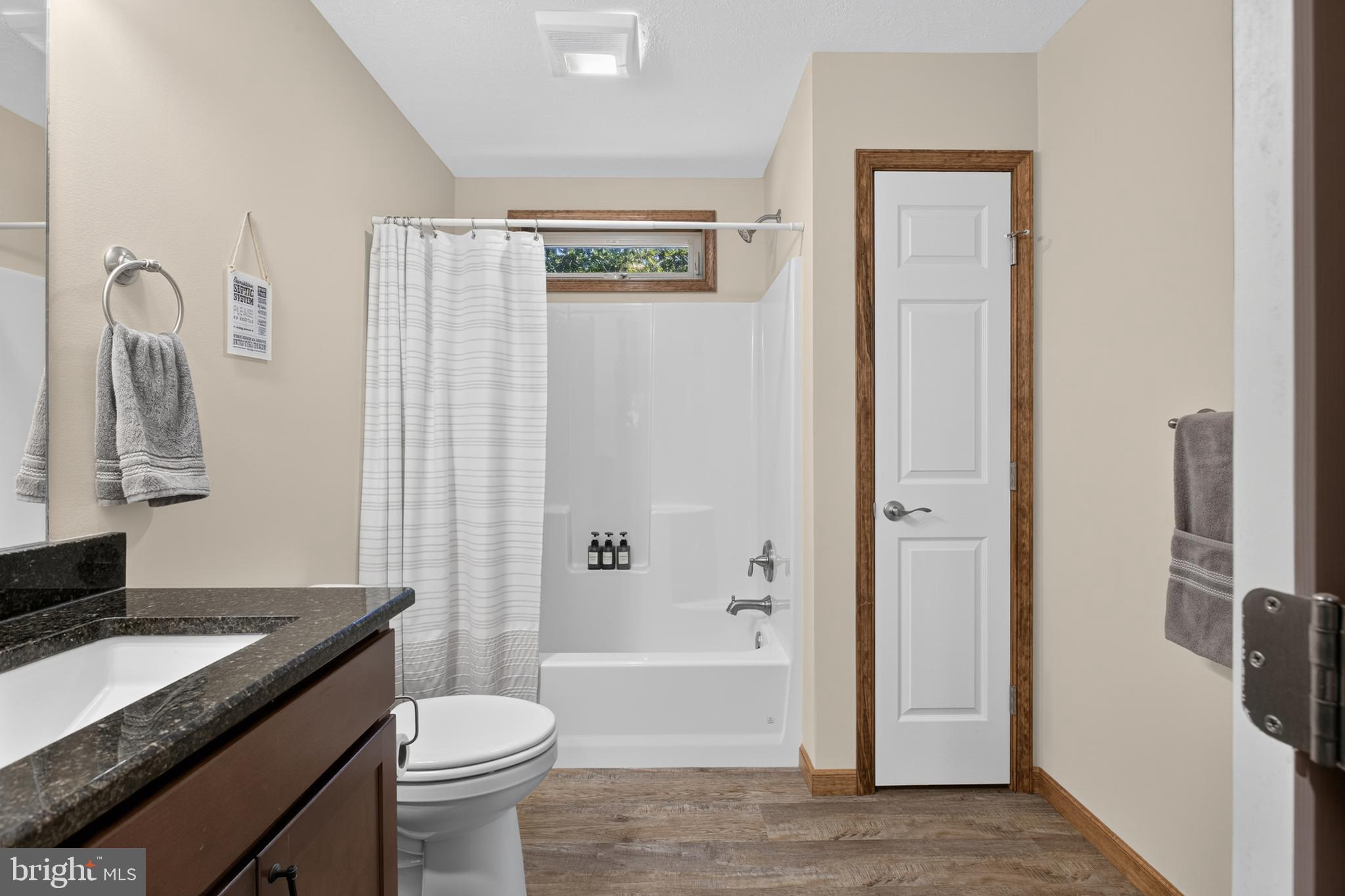 TOWAMENSING TRAILS - Residential