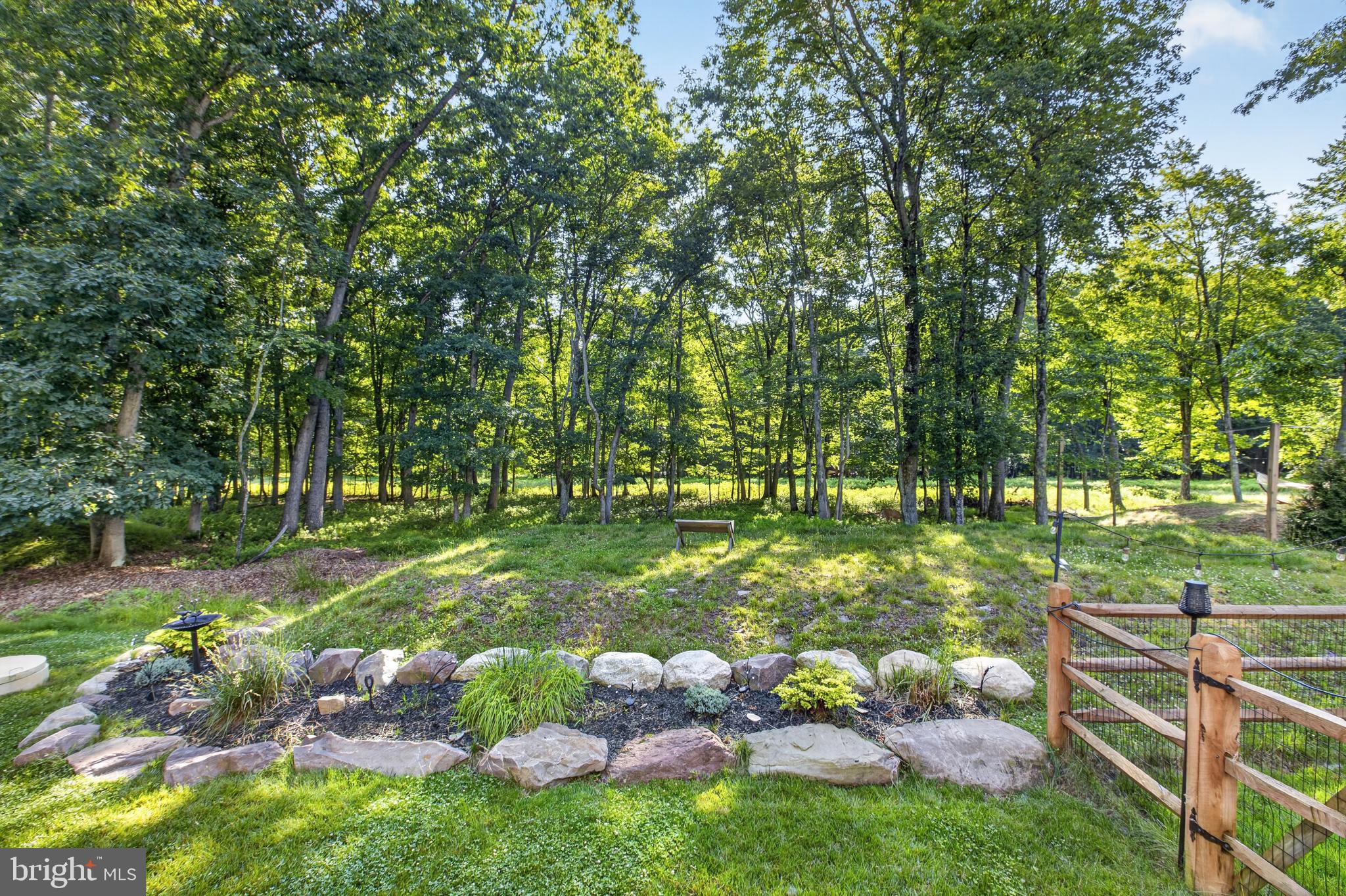TOWAMENSING TRAILS - Residential