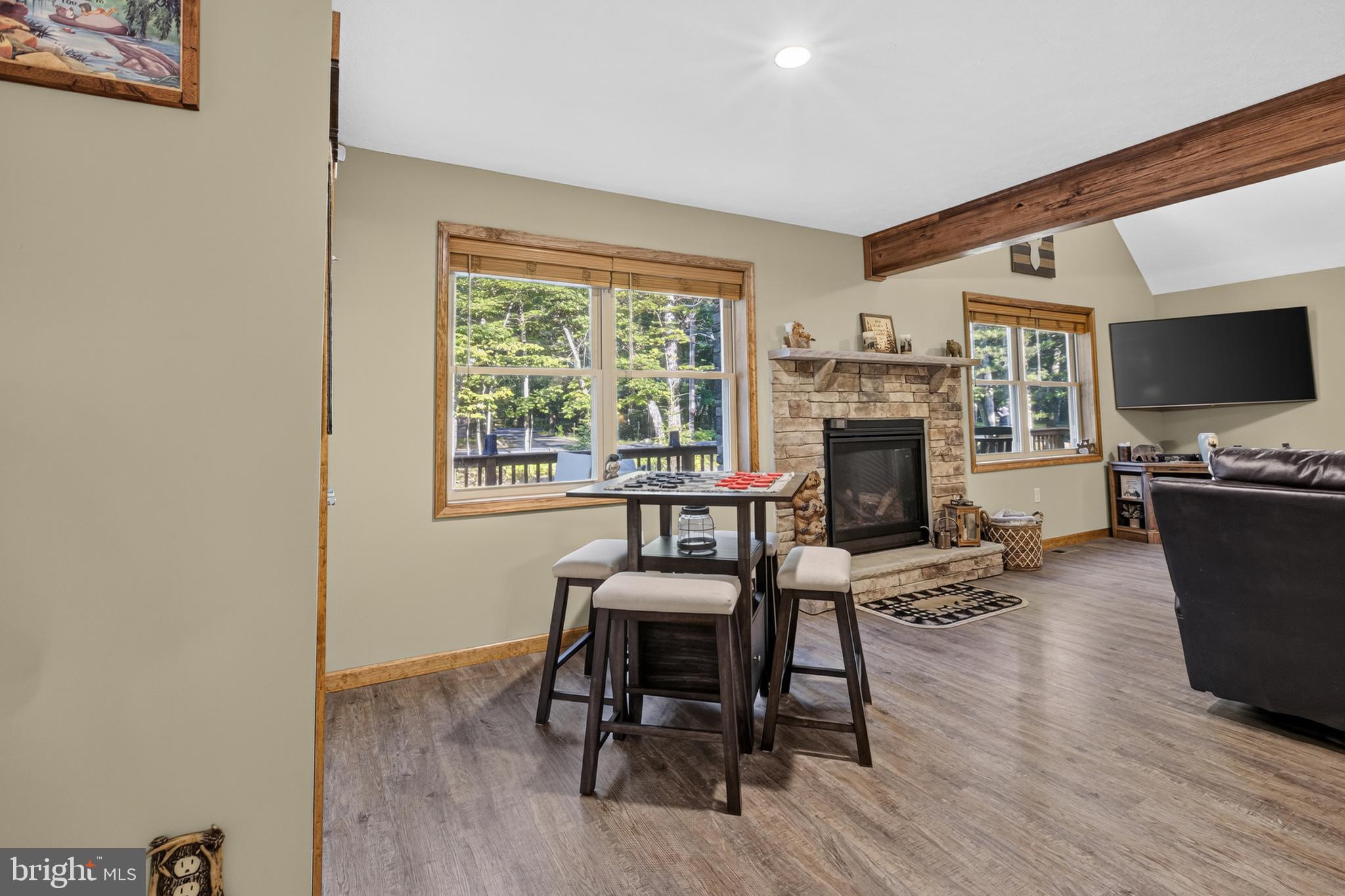 TOWAMENSING TRAILS - Residential