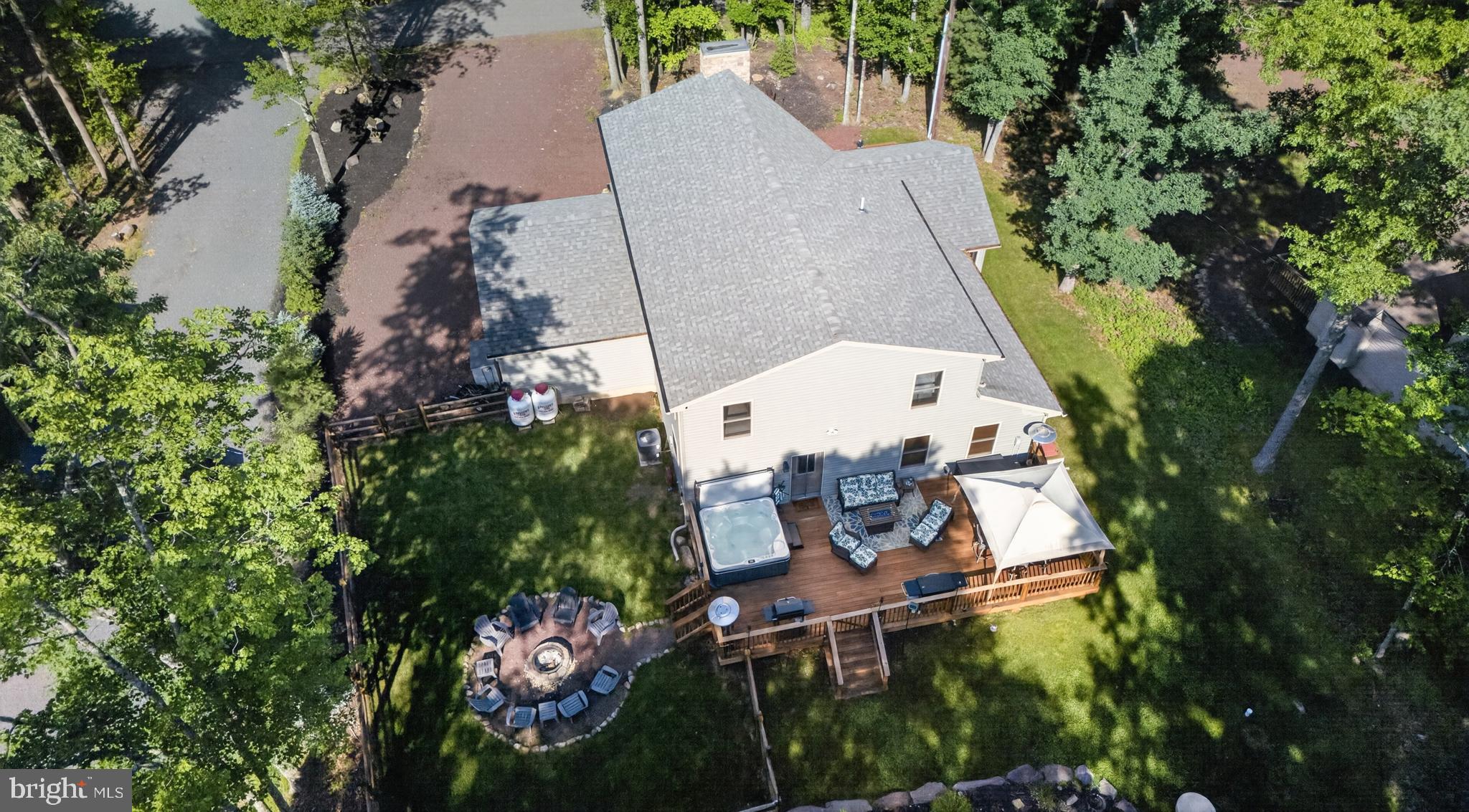 TOWAMENSING TRAILS - Residential