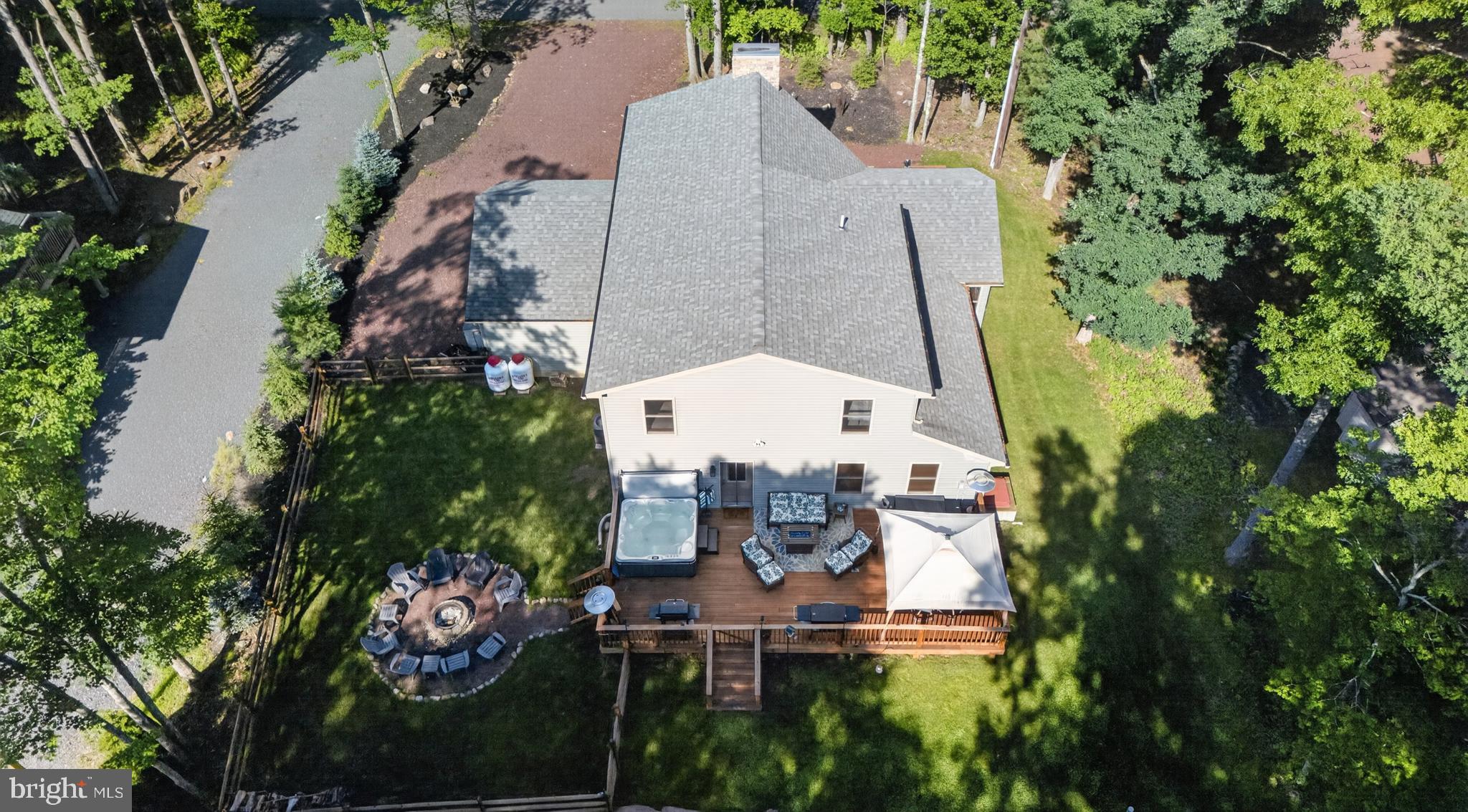 TOWAMENSING TRAILS - Residential