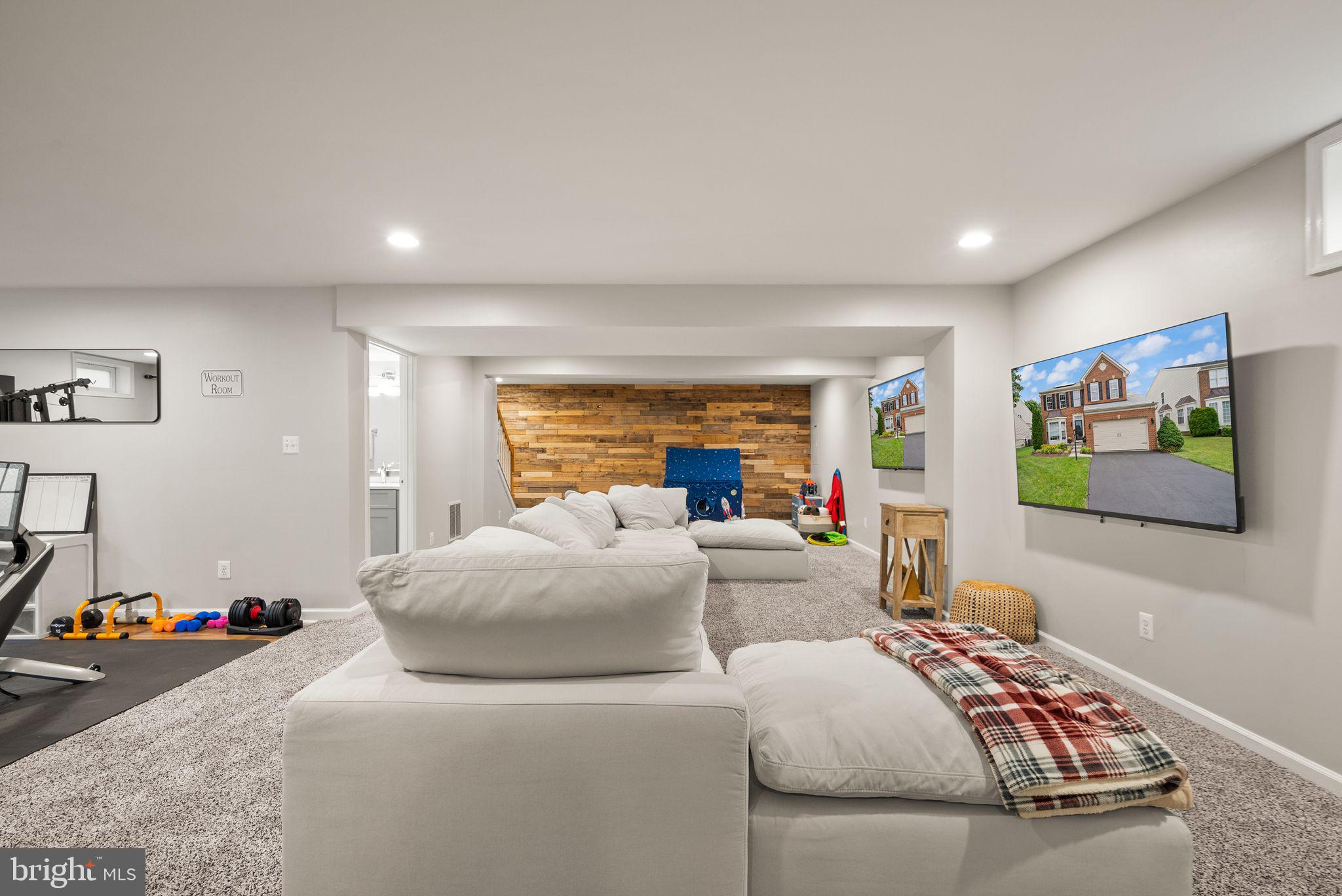 KIRKPATRICK FARMS - Residential