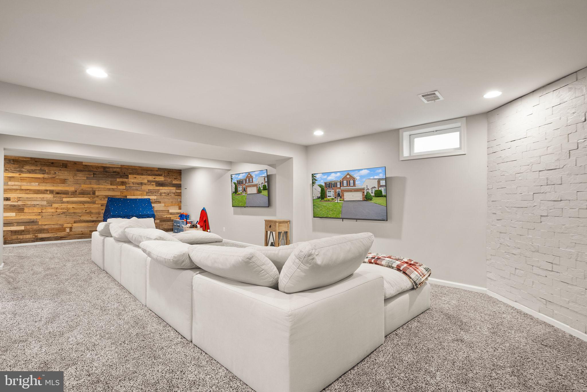 KIRKPATRICK FARMS - Residential