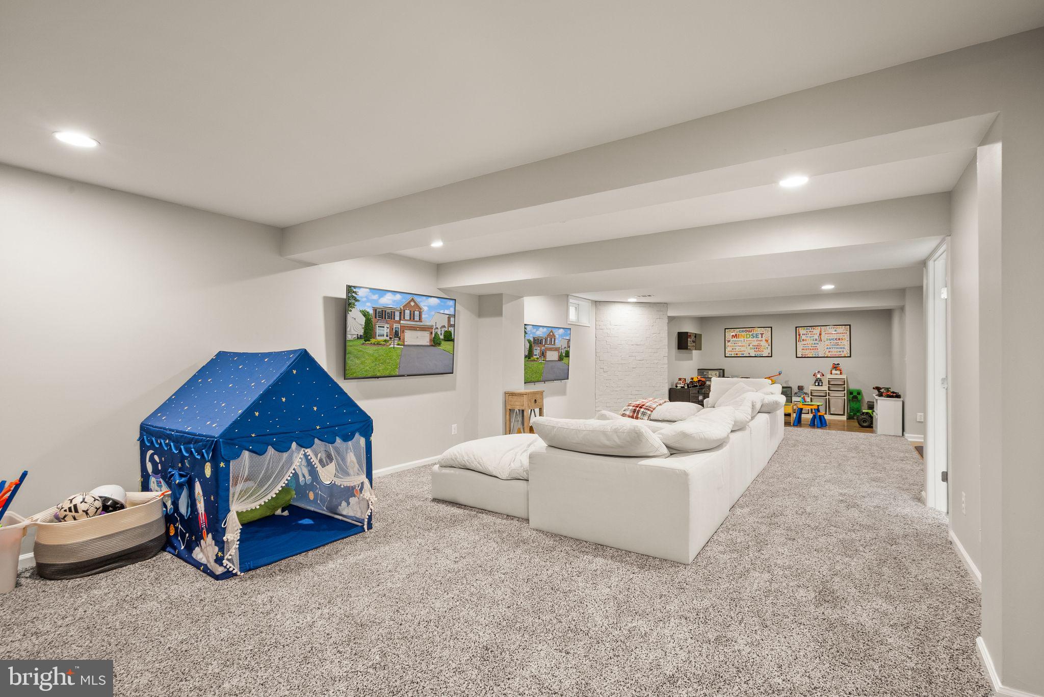 KIRKPATRICK FARMS - Residential