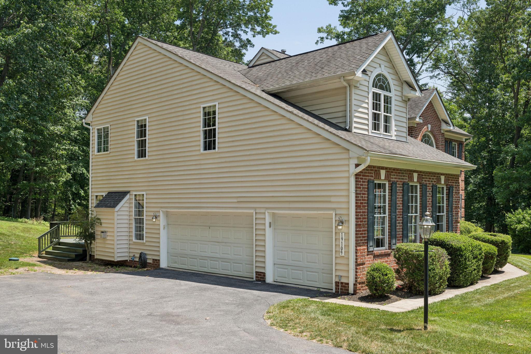 TIMOTHY'S MANOR - Residential