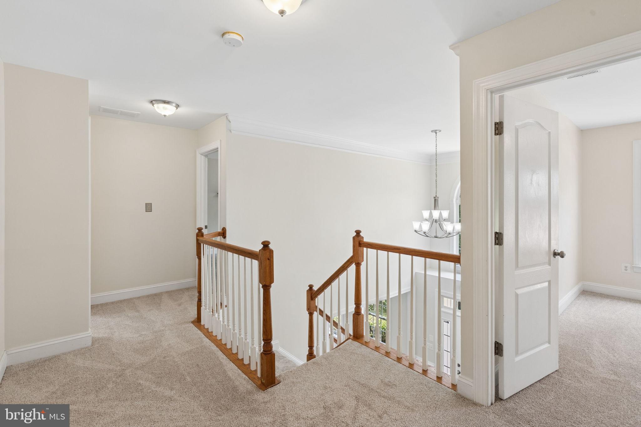 TIMOTHY'S MANOR - Residential
