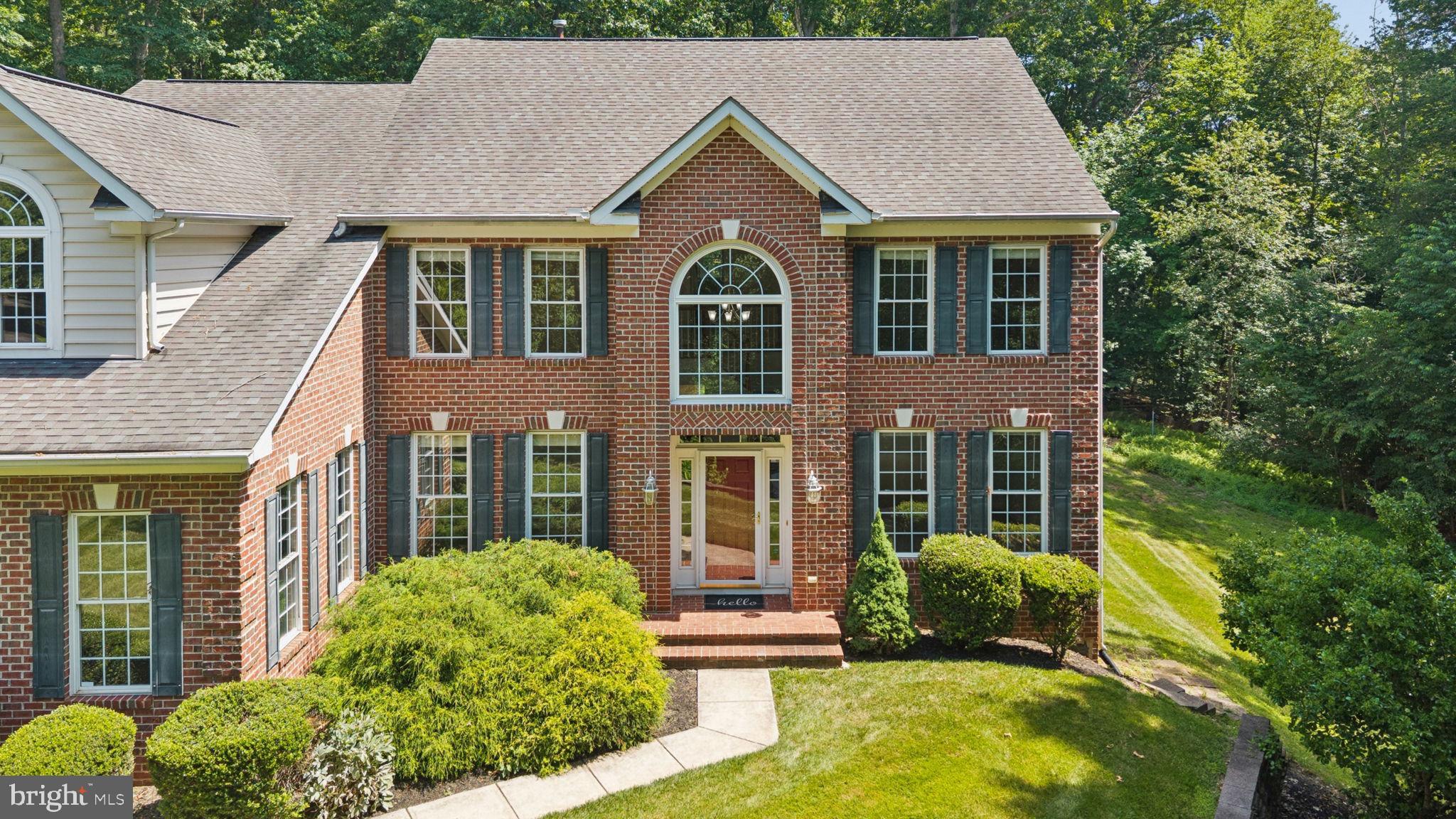 TIMOTHY'S MANOR - Residential