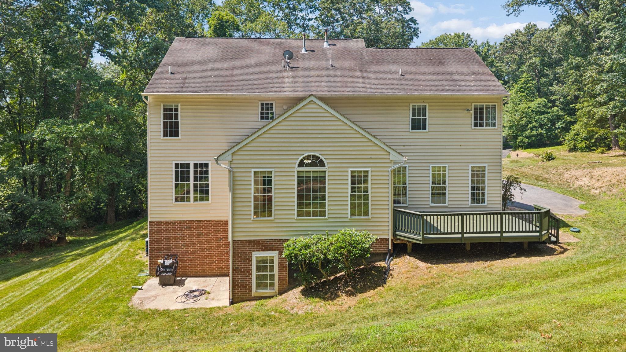TIMOTHY'S MANOR - Residential