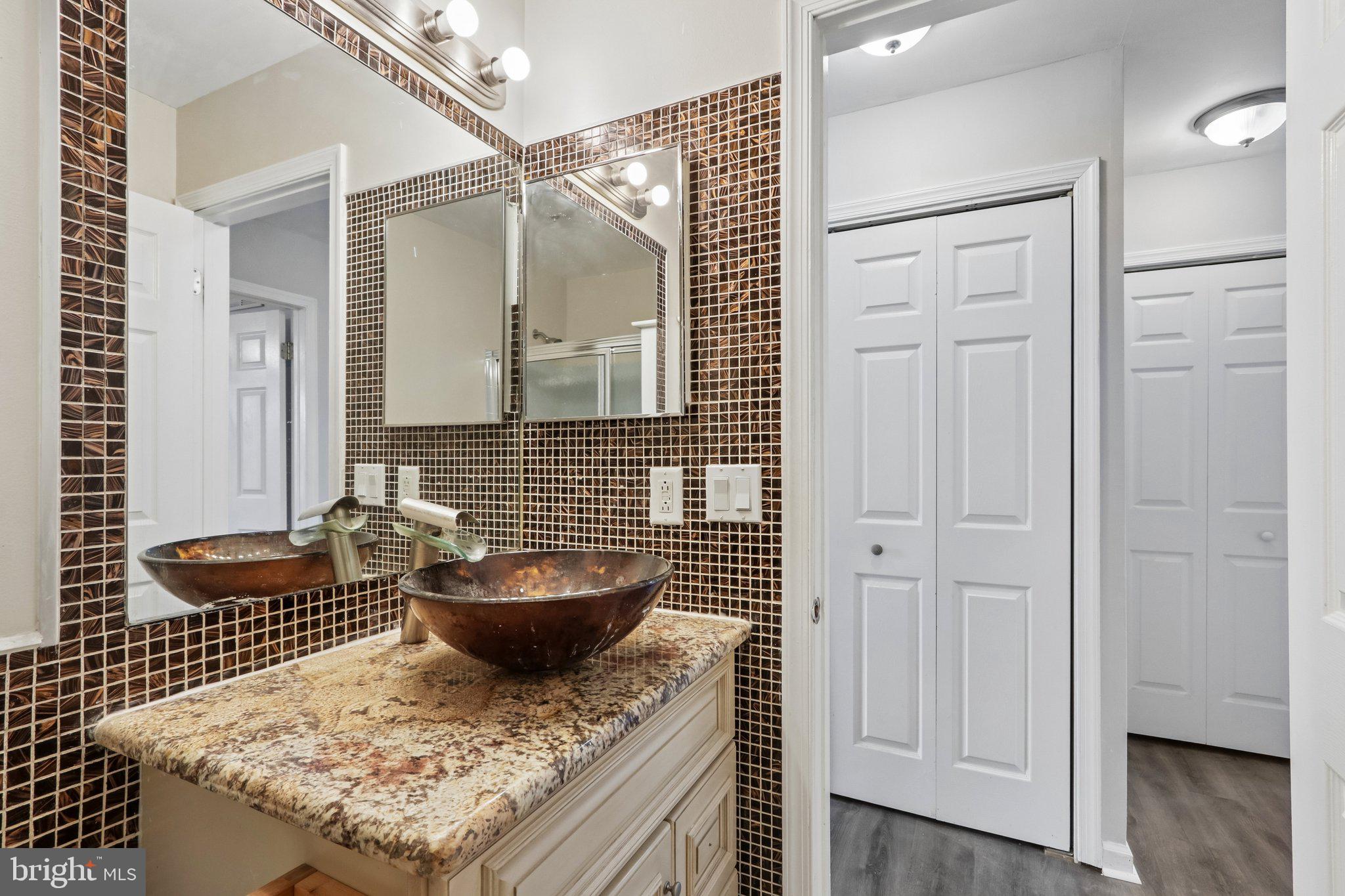 CHESTERBROOK - Residential