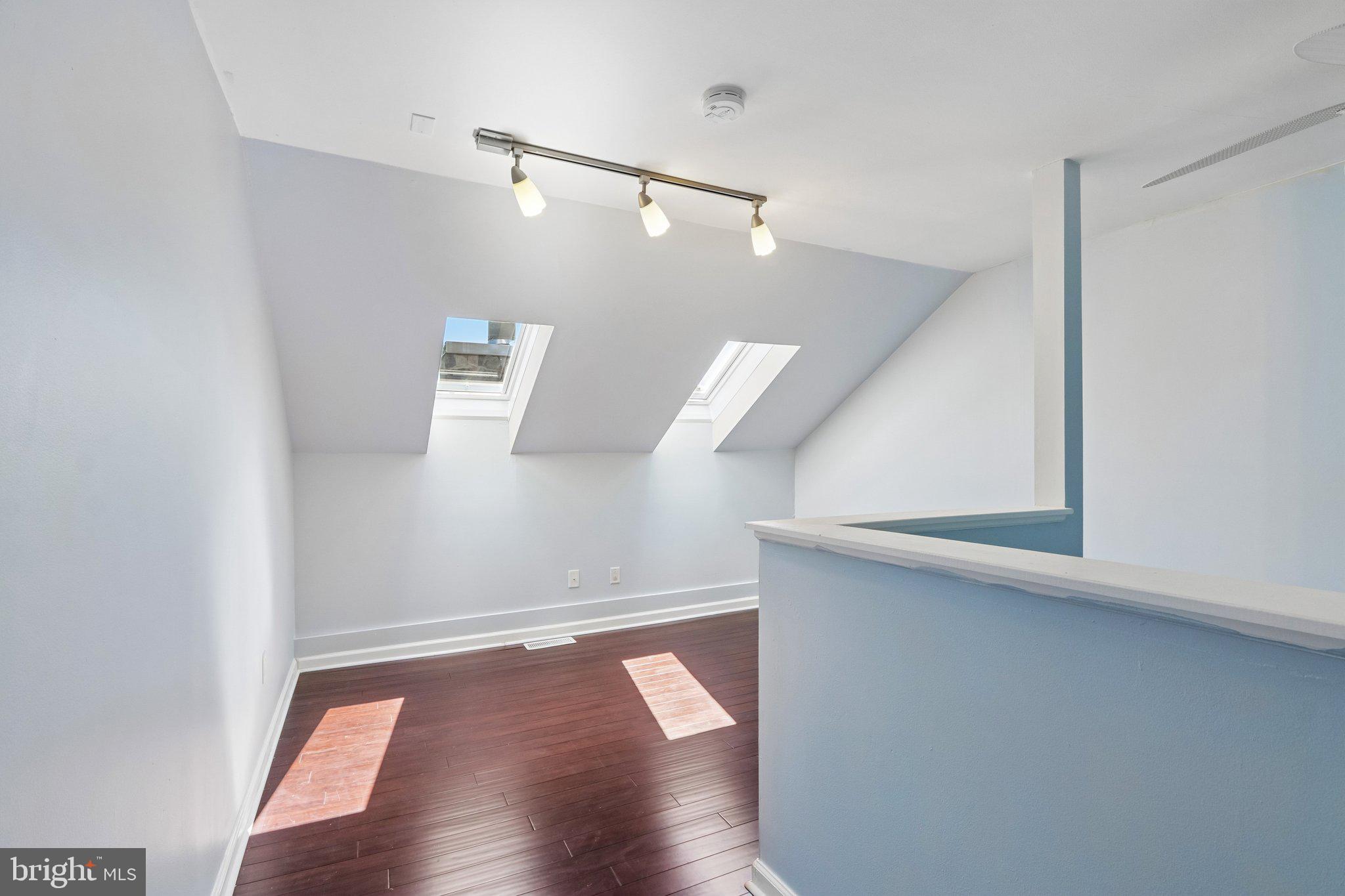 CHESTERBROOK - Residential