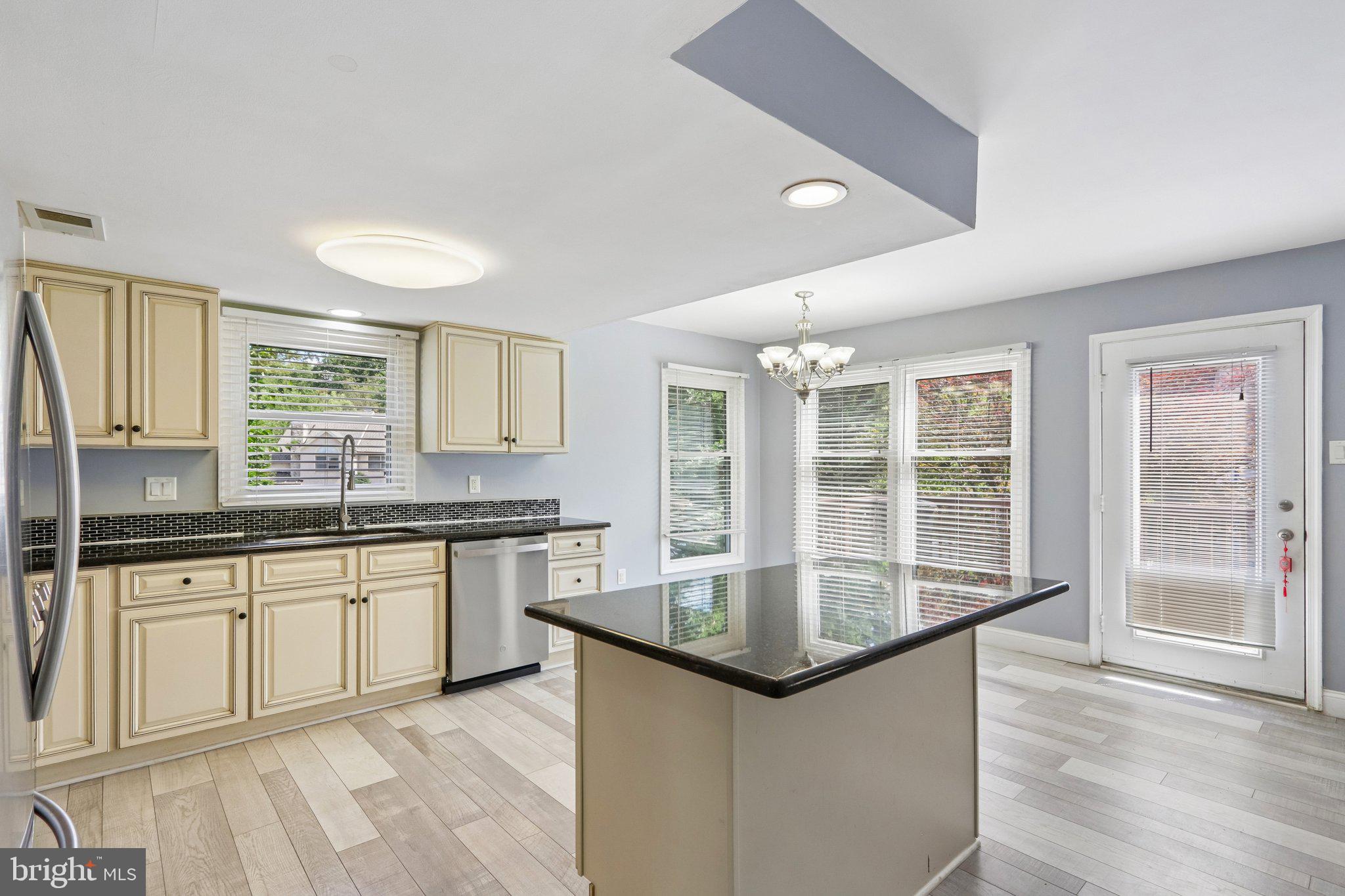 CHESTERBROOK - Residential