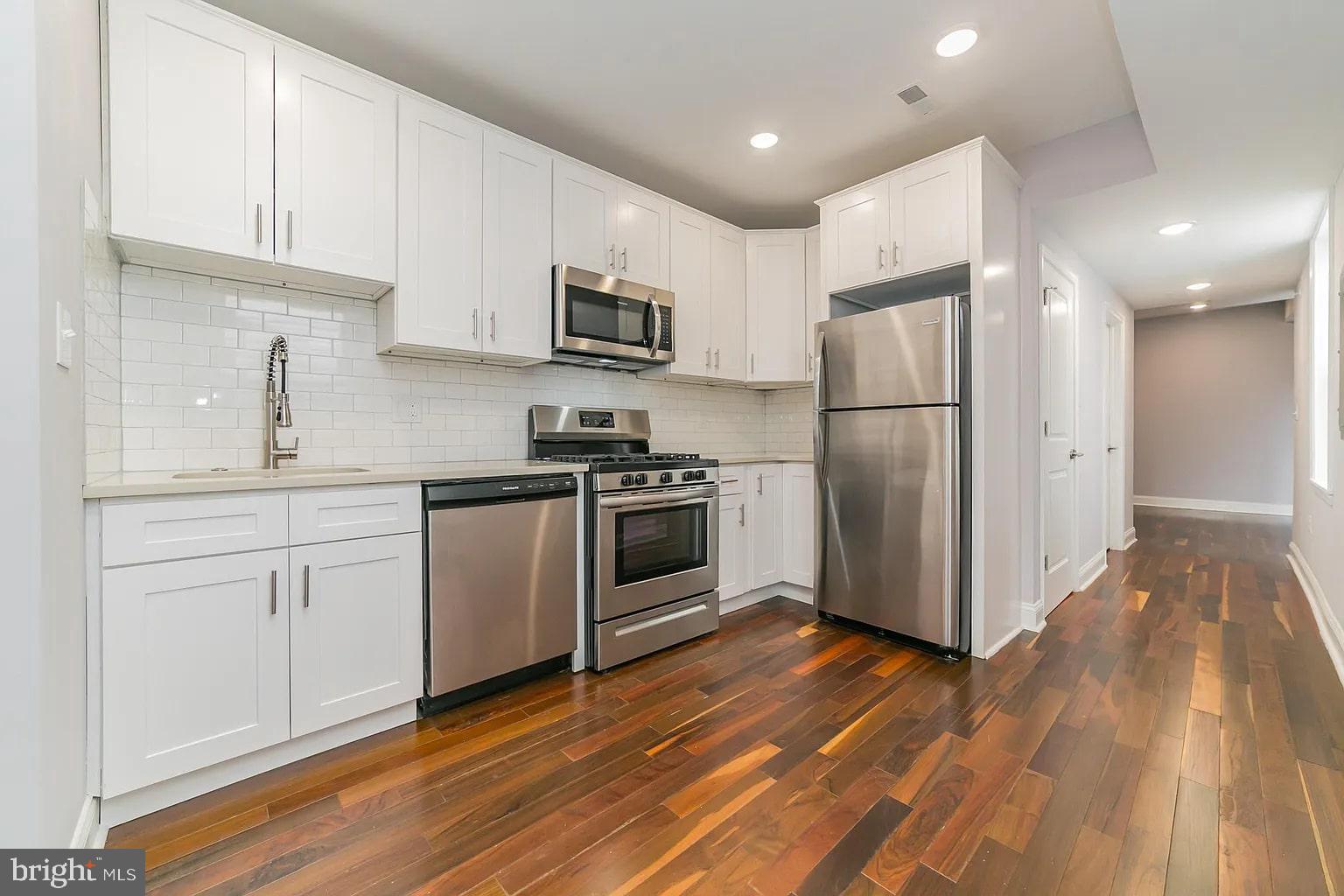 BREWERYTOWN - Residential Lease