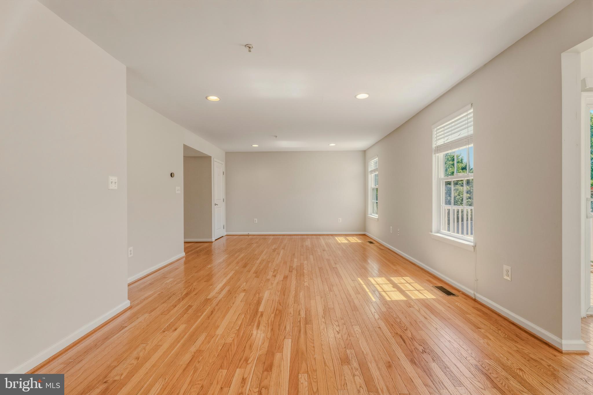 LENNOX PARK - Residential
