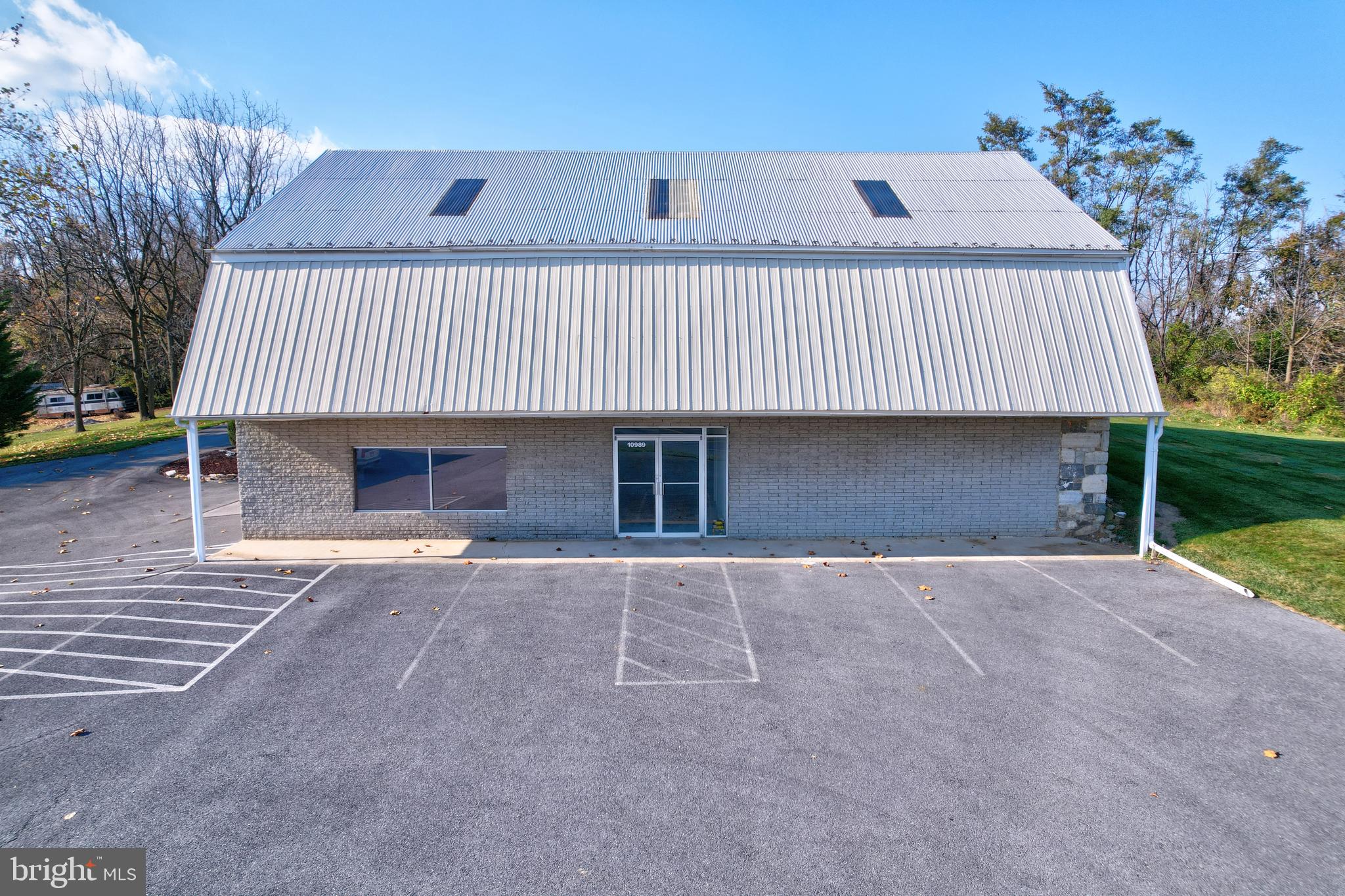 WASHINGTON TWP - Commercial Lease