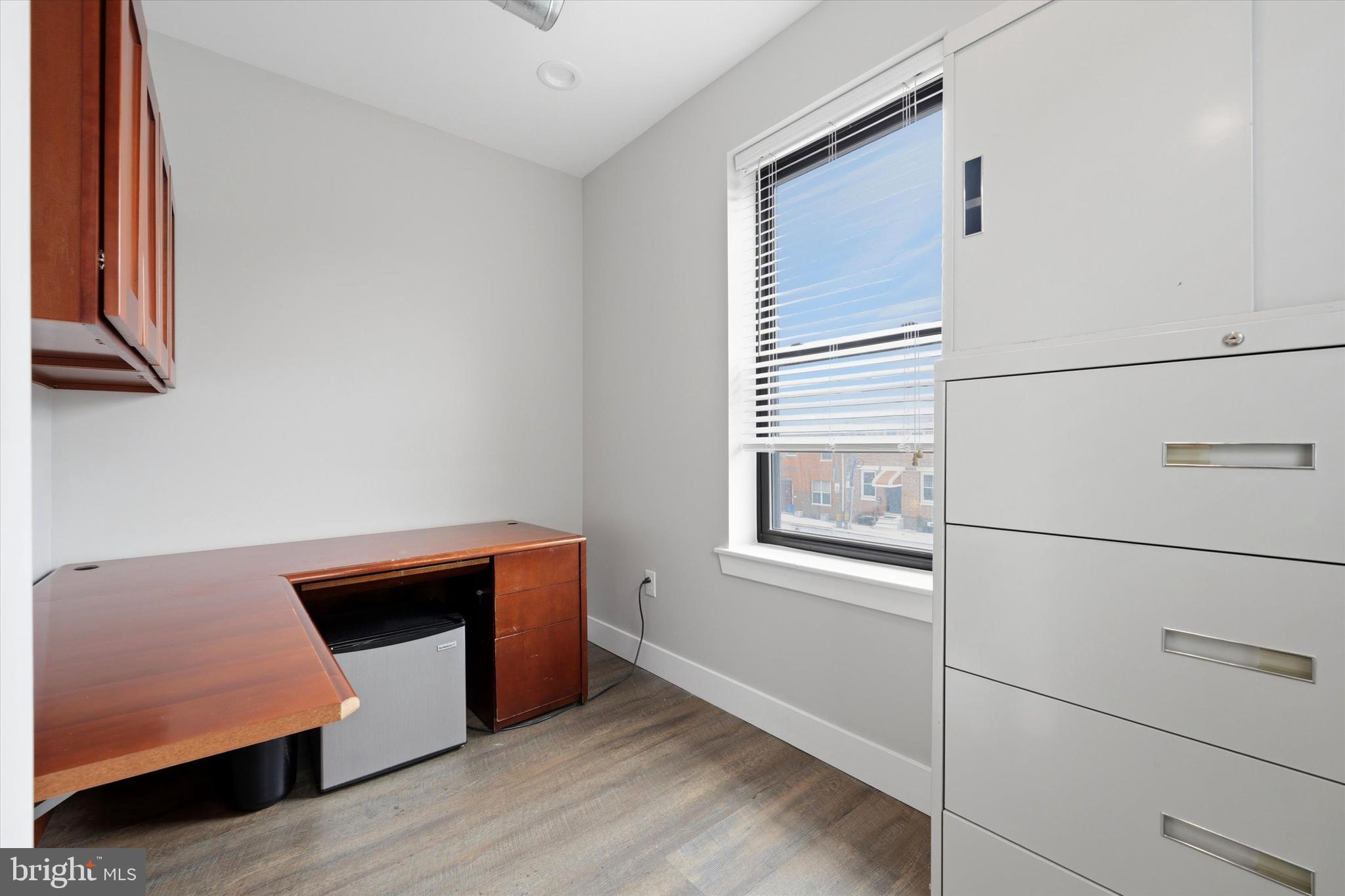HAWTHORNE - Residential Income