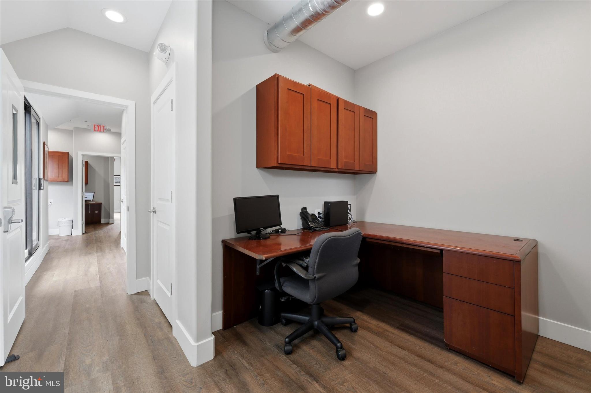 HAWTHORNE - Residential Income