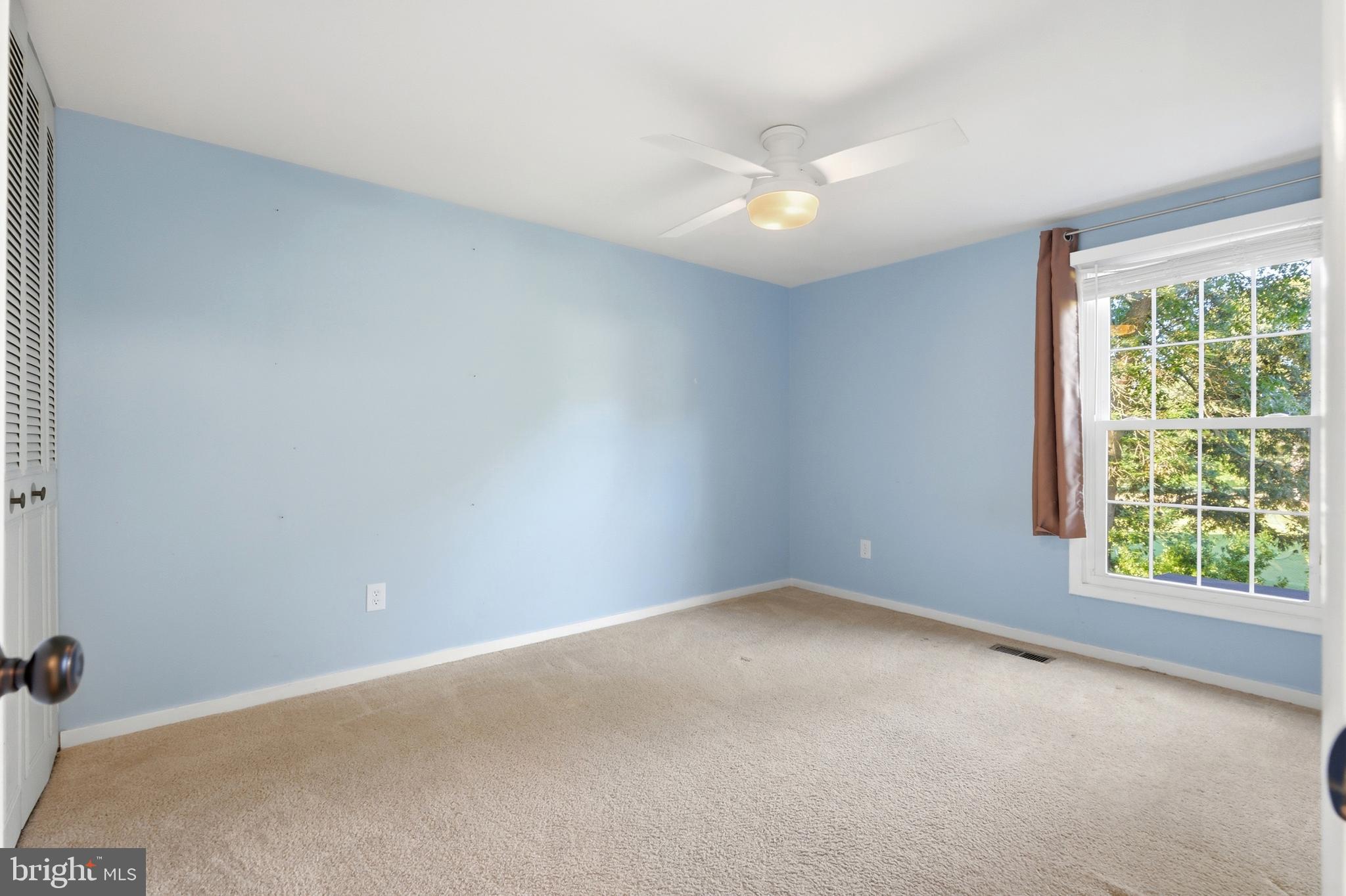 BAY HILLS - Residential