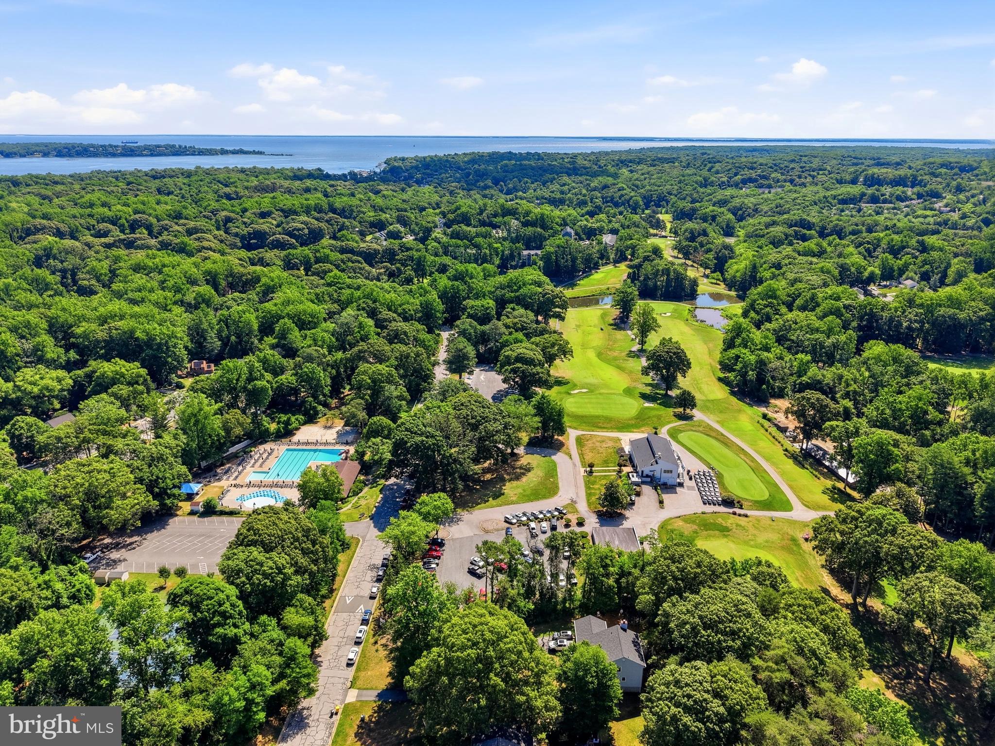 BAY HILLS - Residential