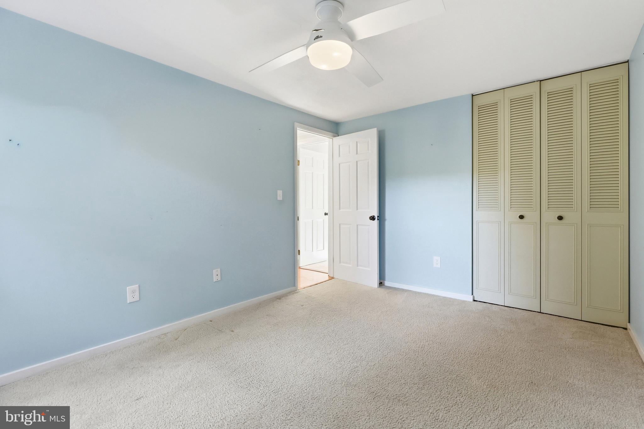 BAY HILLS - Residential