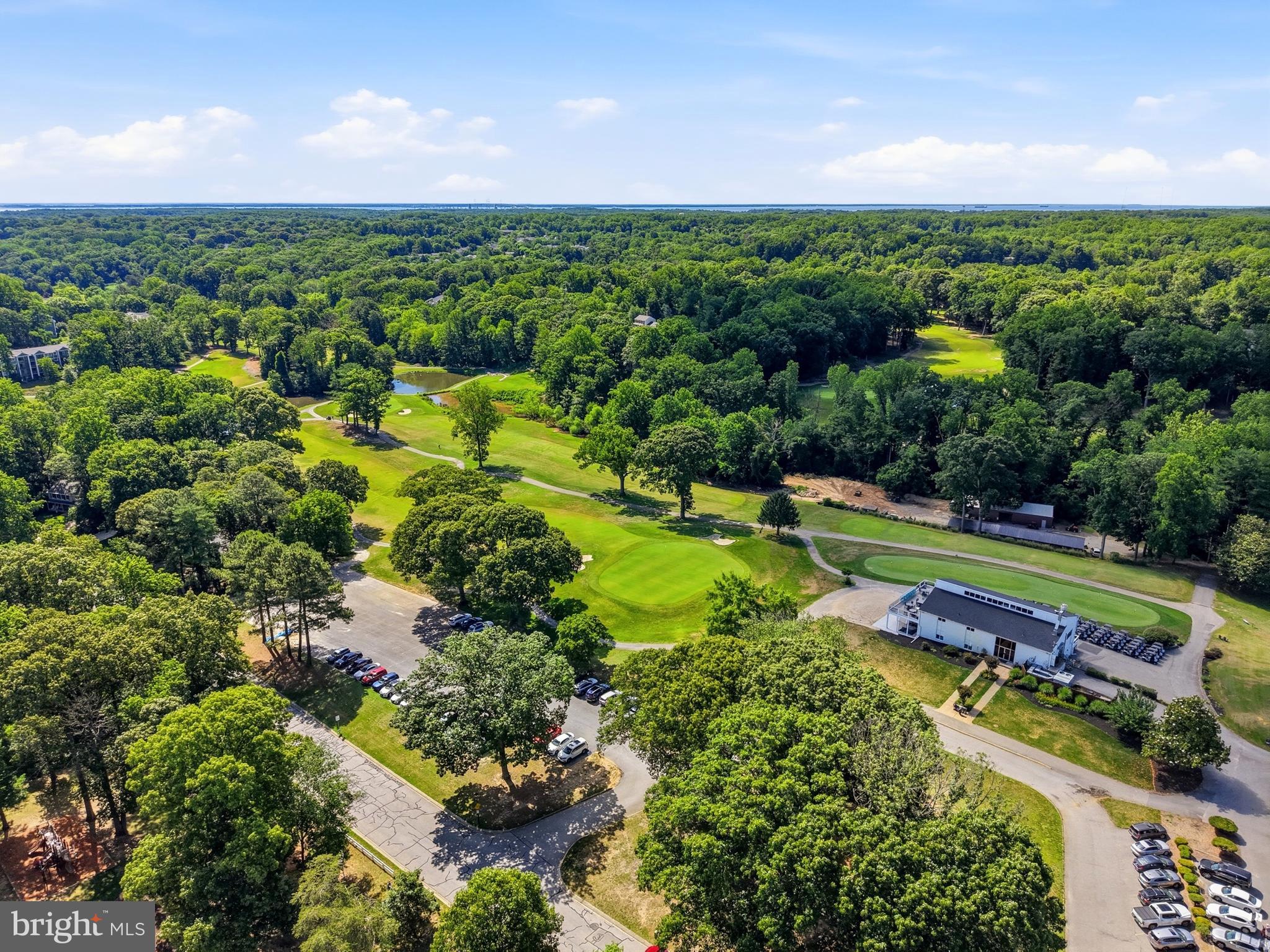 BAY HILLS - Residential