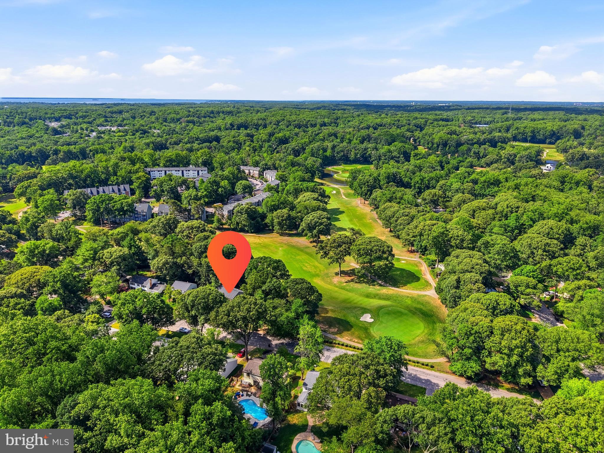 BAY HILLS - Residential