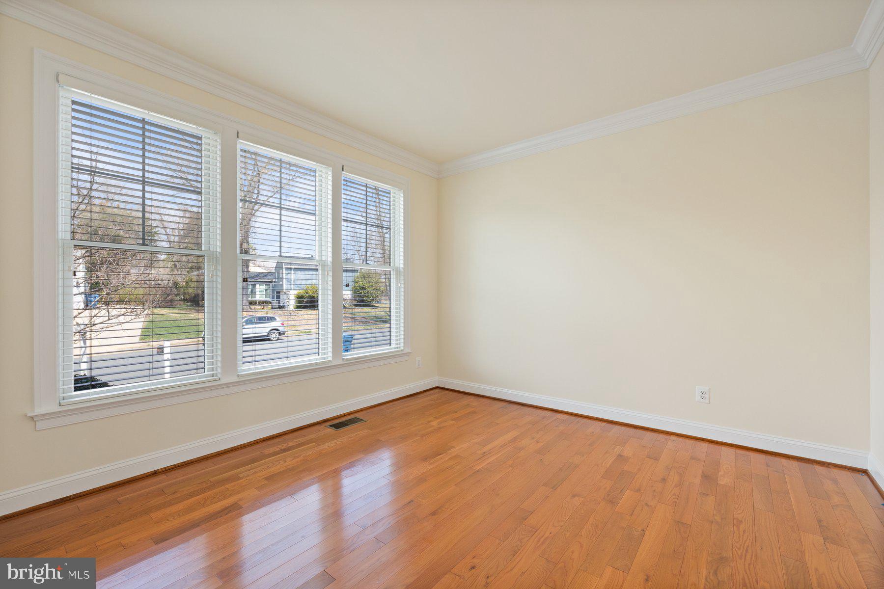 TALISMAN COURT - Residential Lease