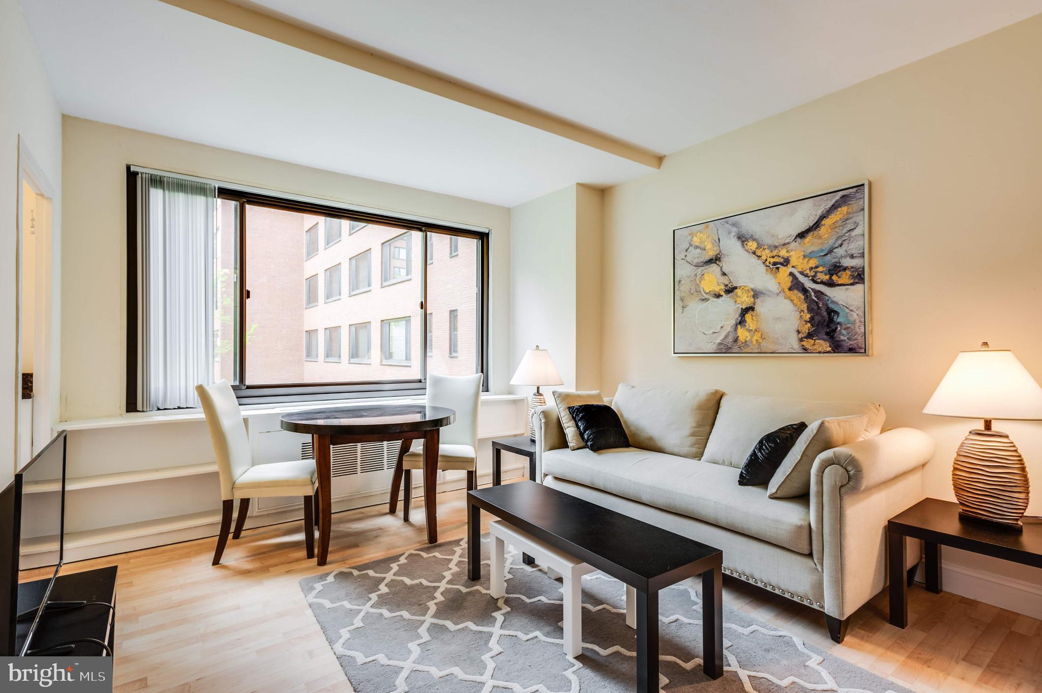 RIVER PLACE EAST - Residential Lease