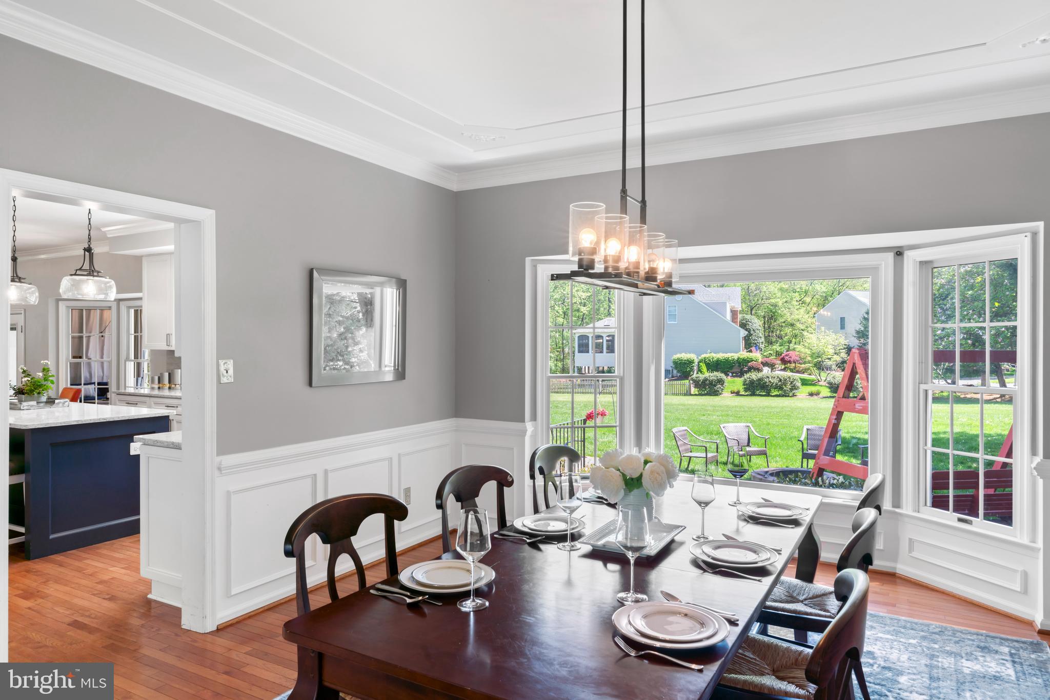 MONROE MANOR - Residential