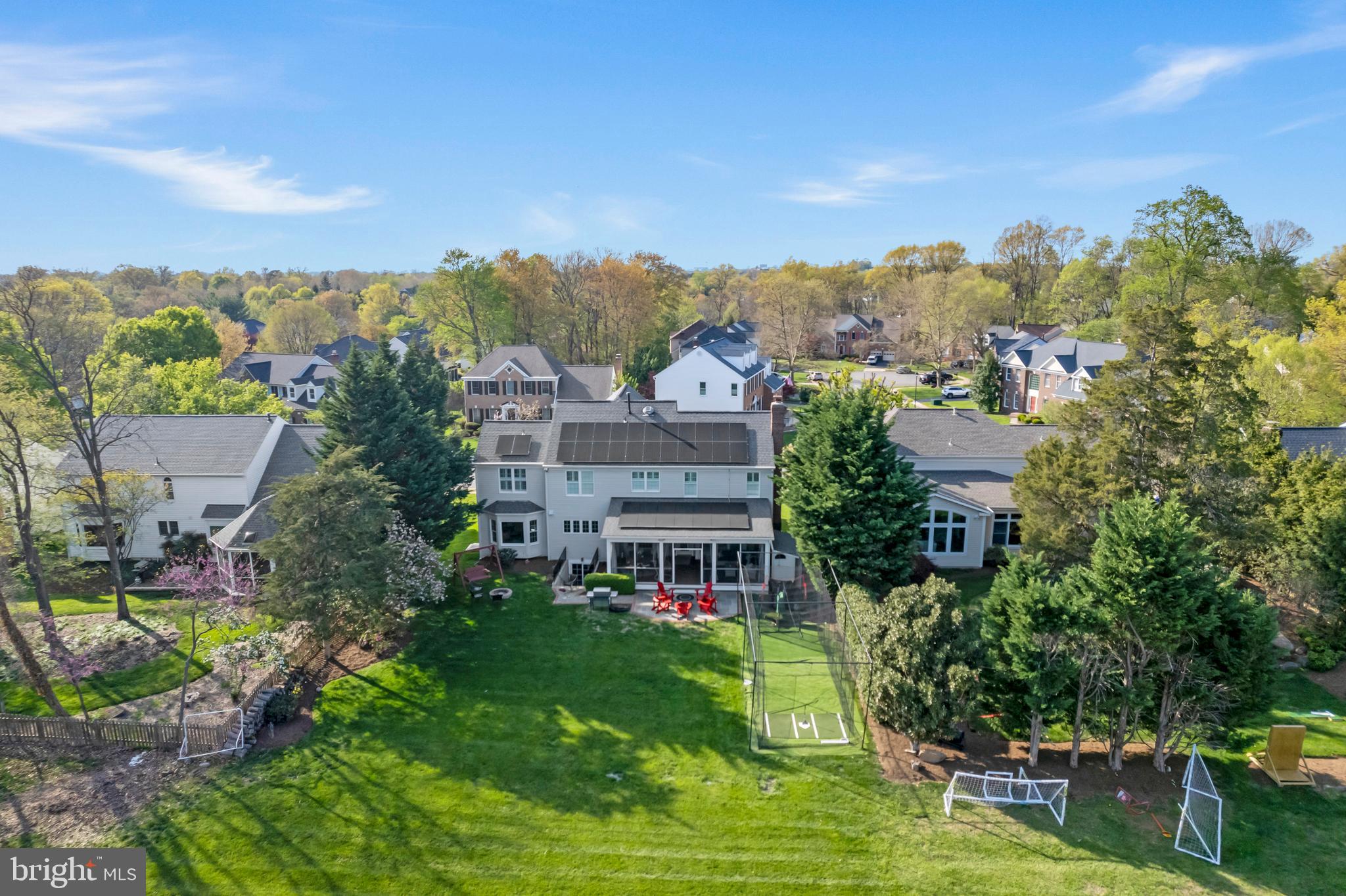 MONROE MANOR - Residential