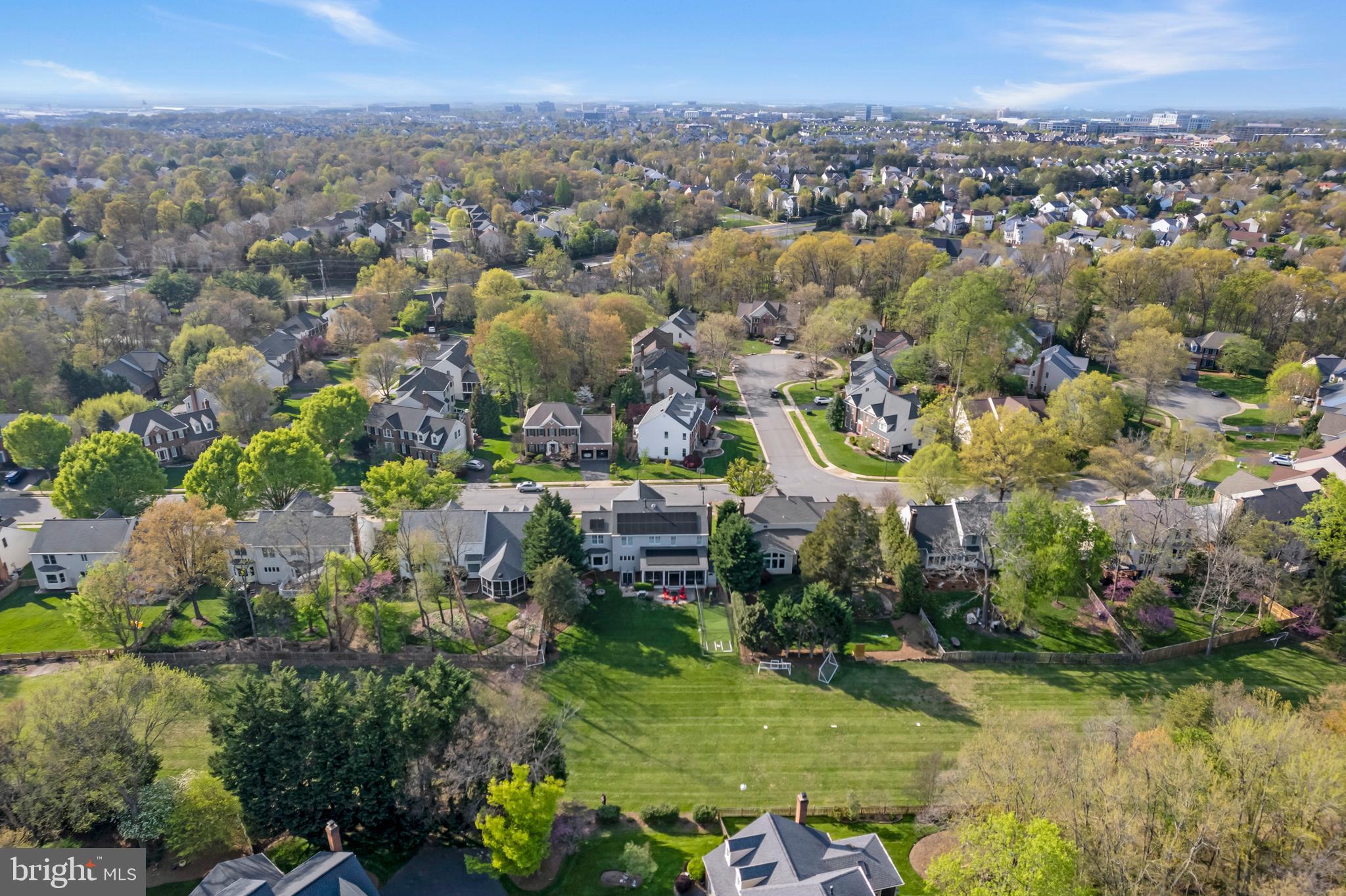 MONROE MANOR - Residential