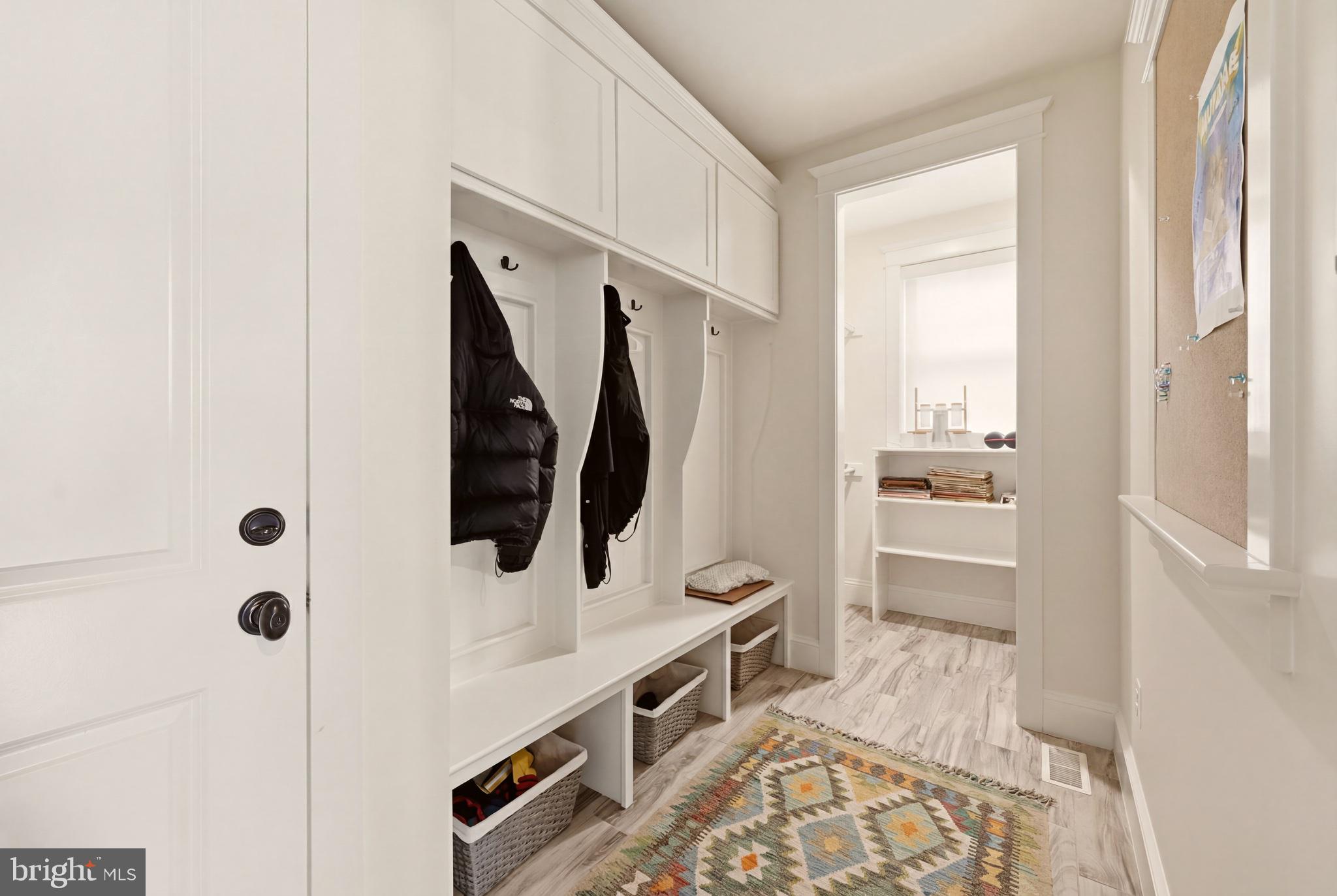 KENSINGTON ESTATES - Residential