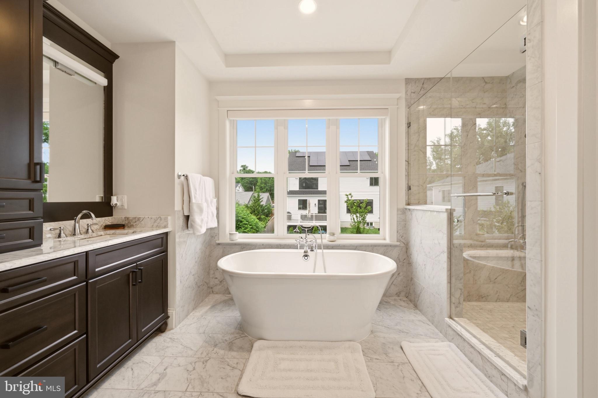 KENSINGTON ESTATES - Residential