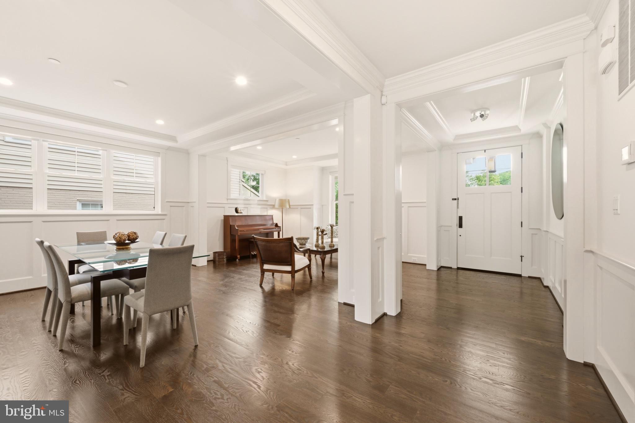 KENSINGTON ESTATES - Residential